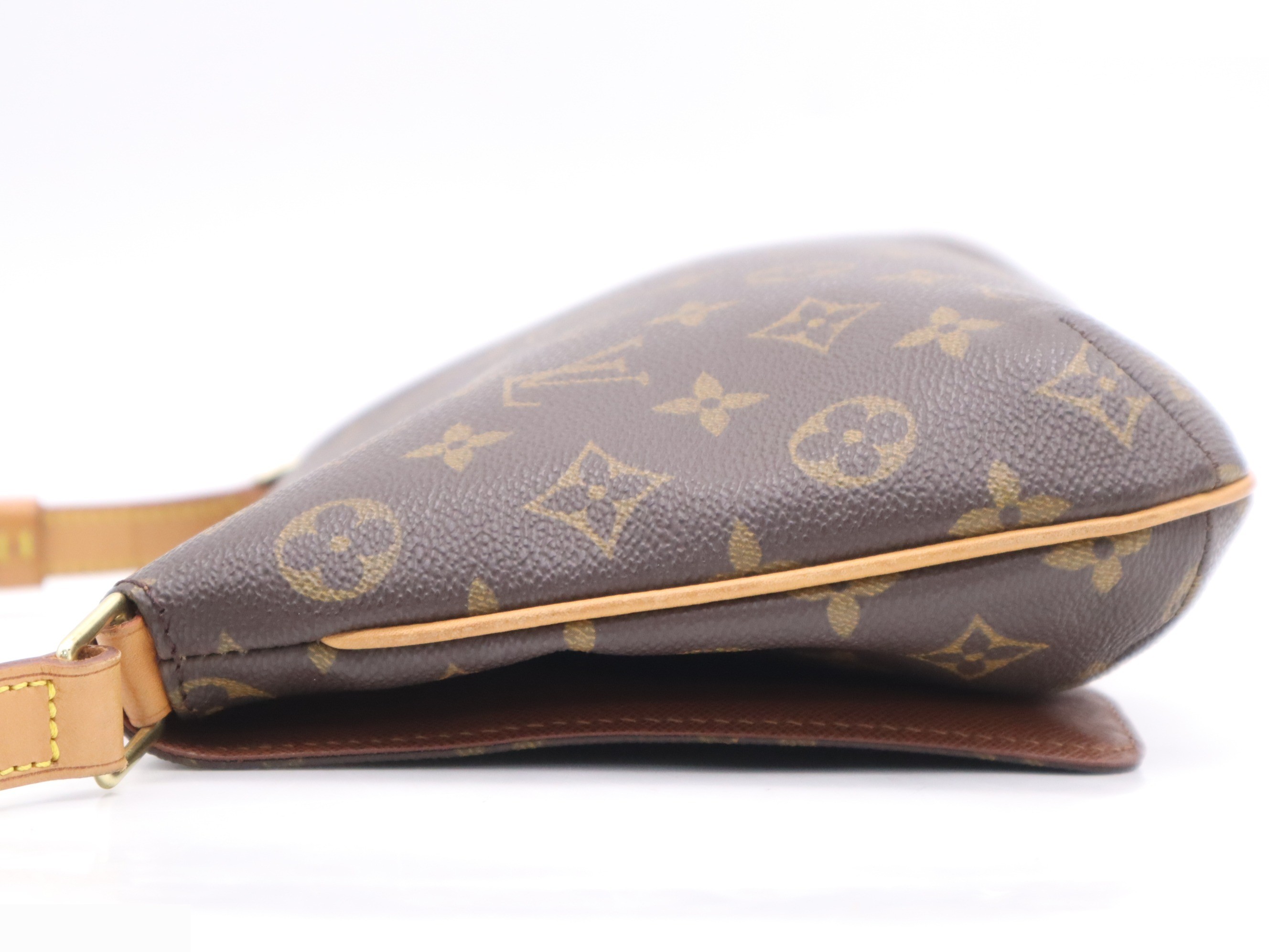 Musette Tango Short Shoulder — view 3