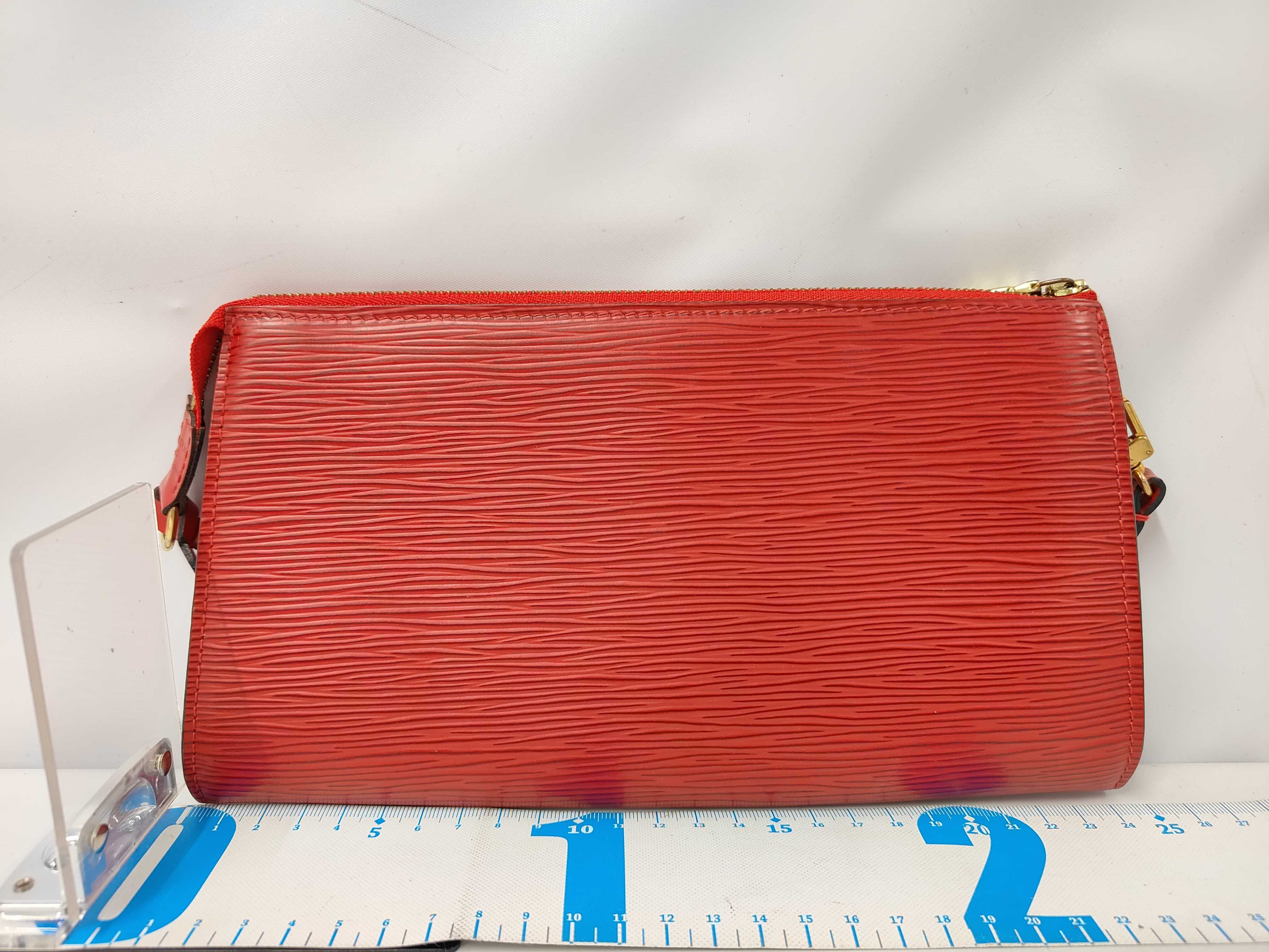Epi Pochette Accessoires Accessory Pouch — view 2