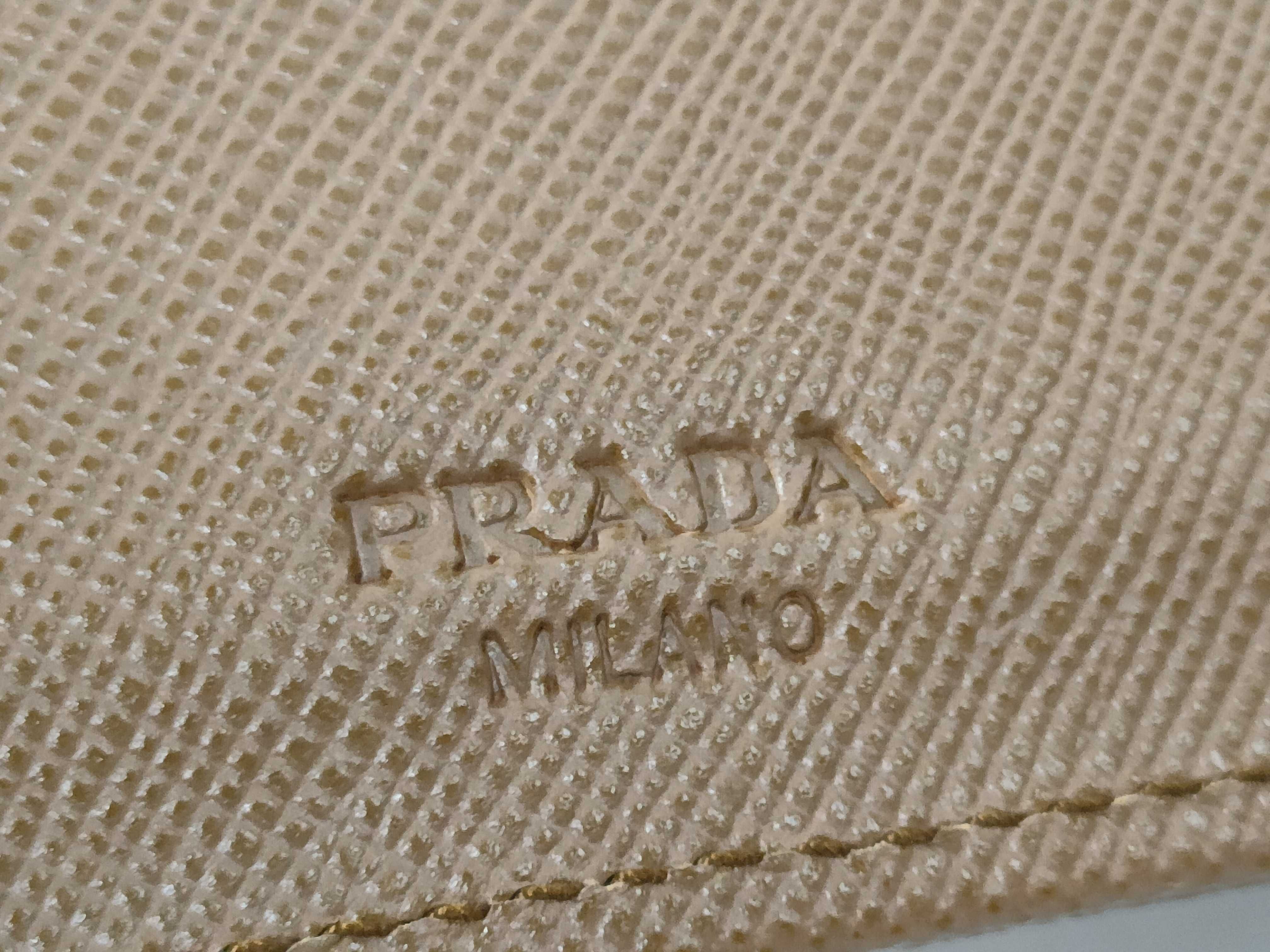 Saffiano / Folding Wallet / Leather Wallet — view 12