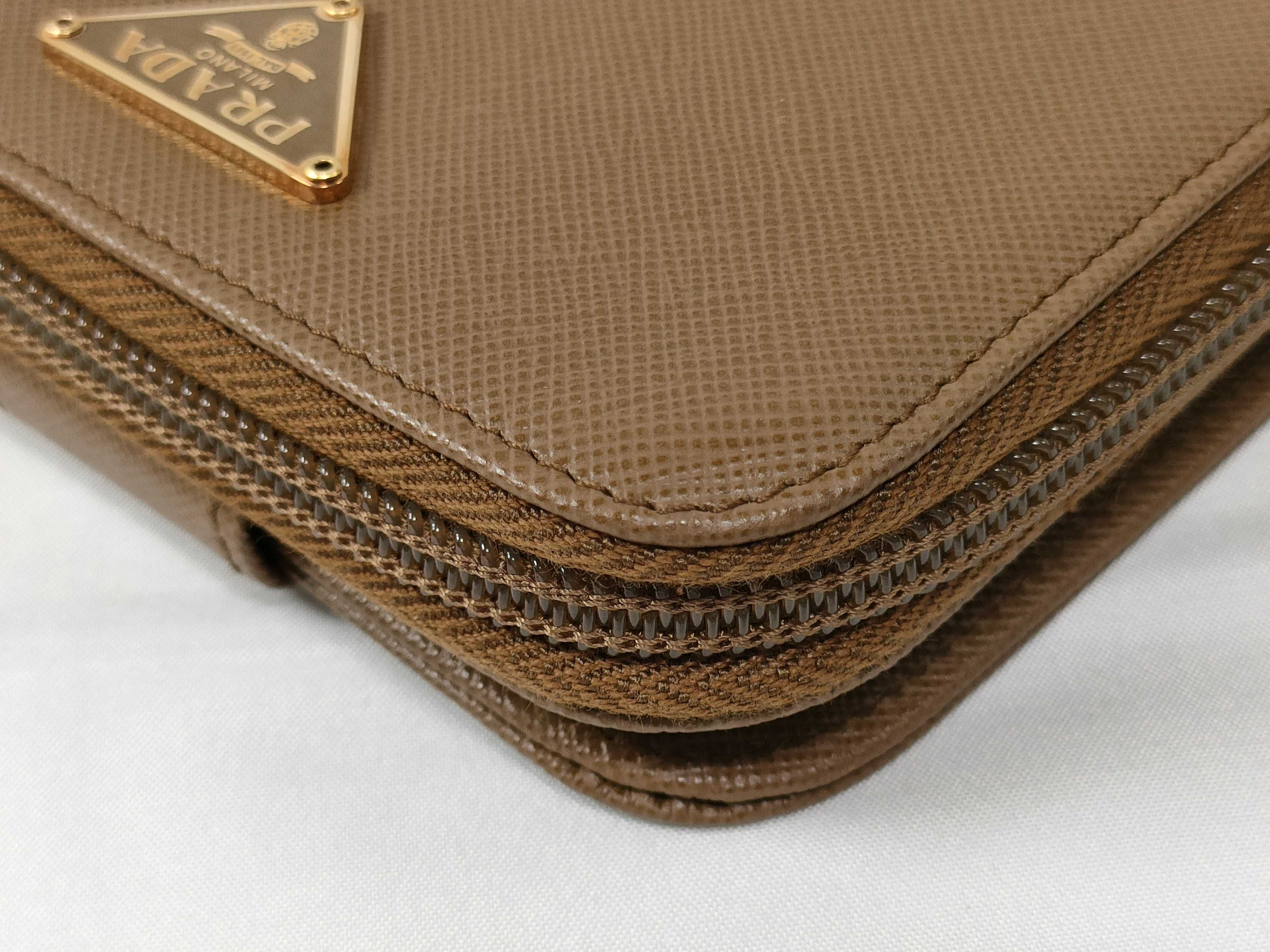 Saffiano / Folding Wallet / Leather Wallet — view 7