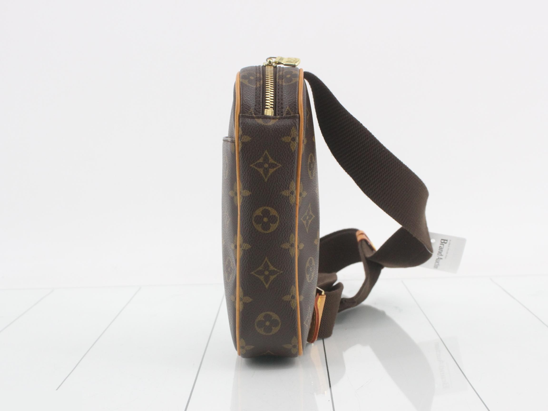 Pochette Gange — view 3