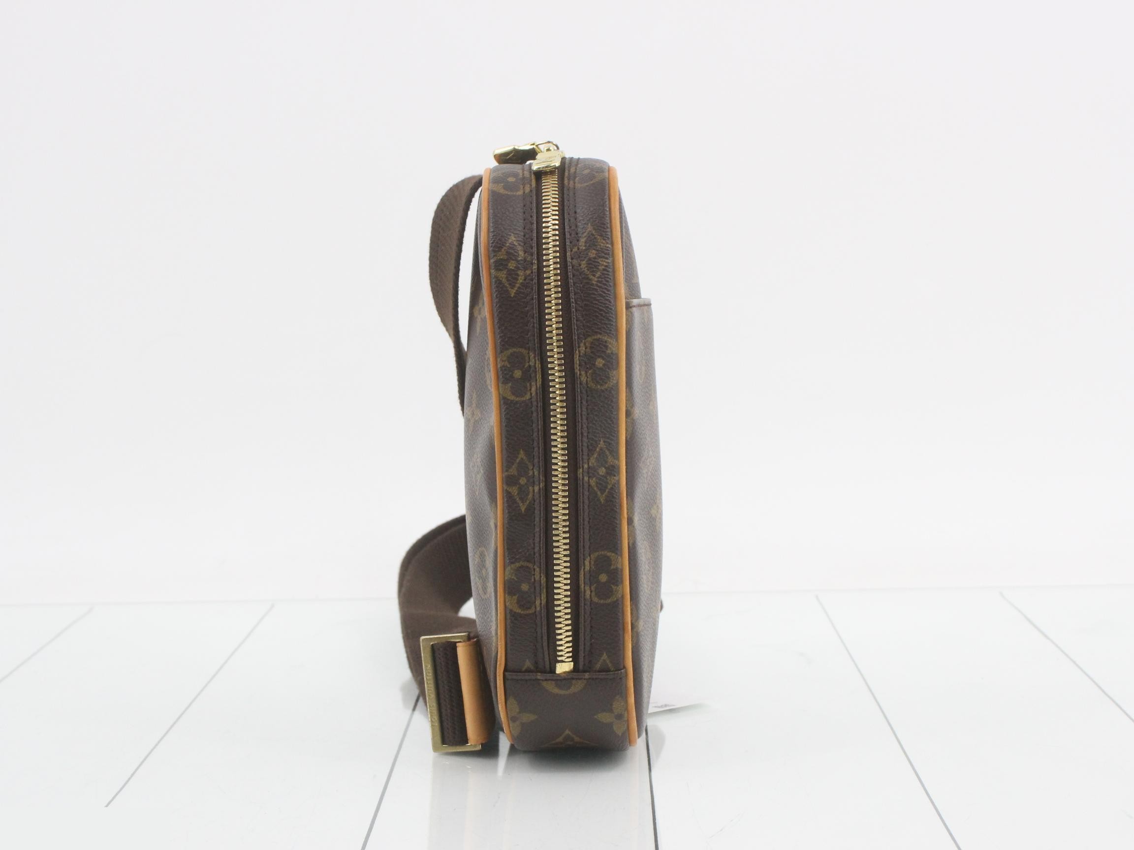 Pochette Gange — view 4