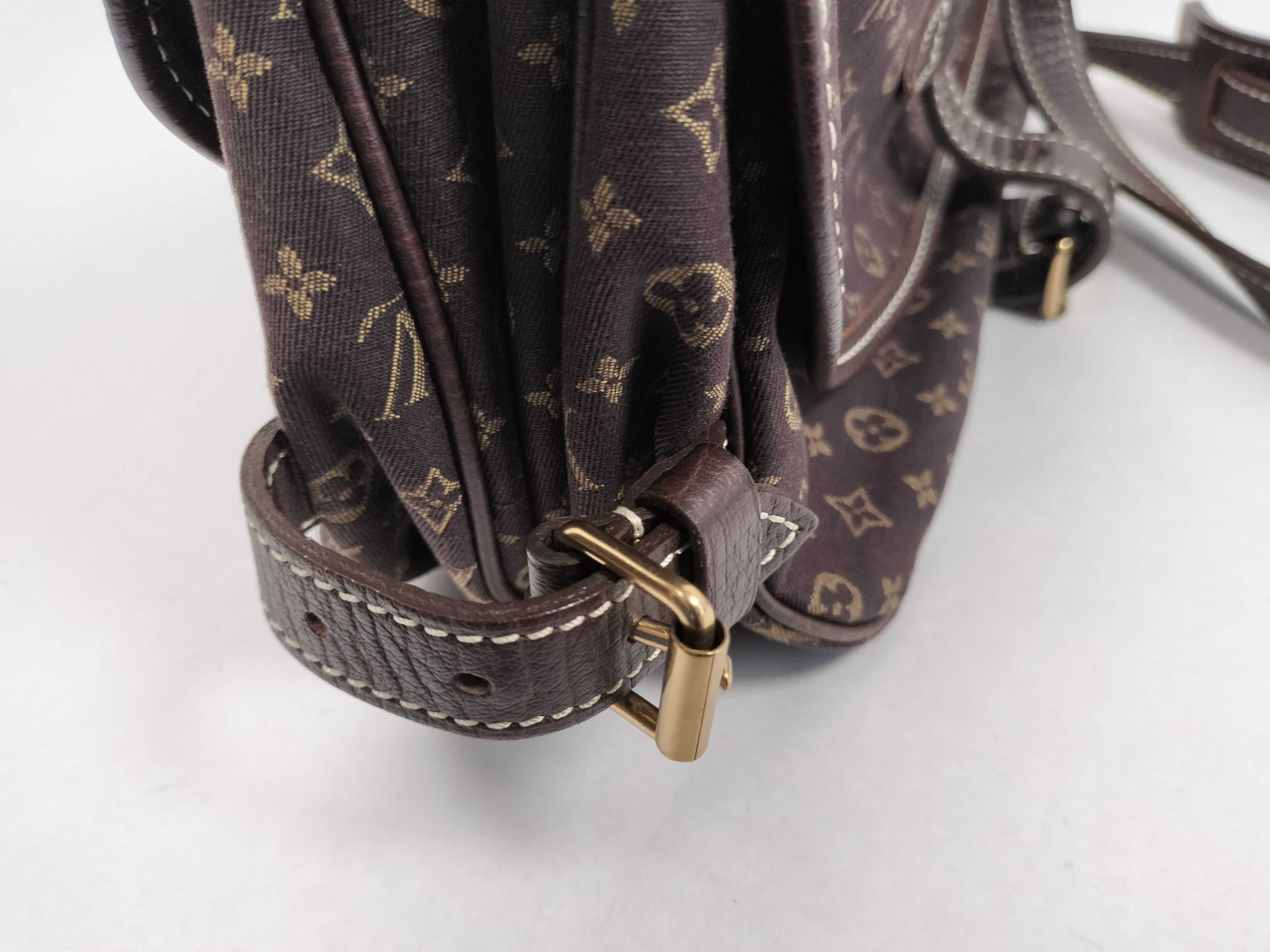 Monogram Mini Lin Saumur Shoulder Bag, no tears expected. Price: 50,000-52,000 yen. — view 13