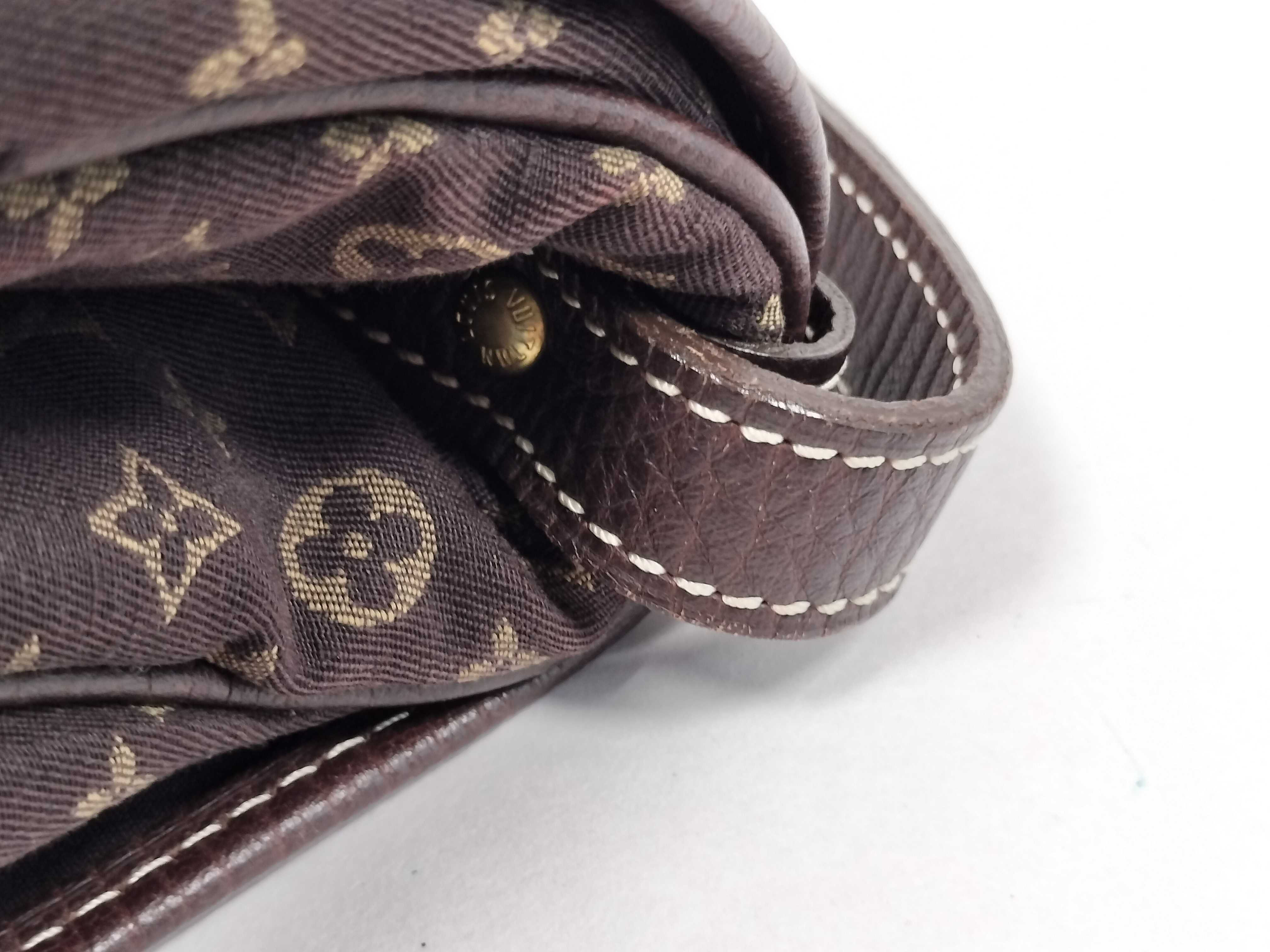 Monogram Mini Lin Saumur Shoulder Bag, no tears expected. Price: 50,000-52,000 yen. — view 5