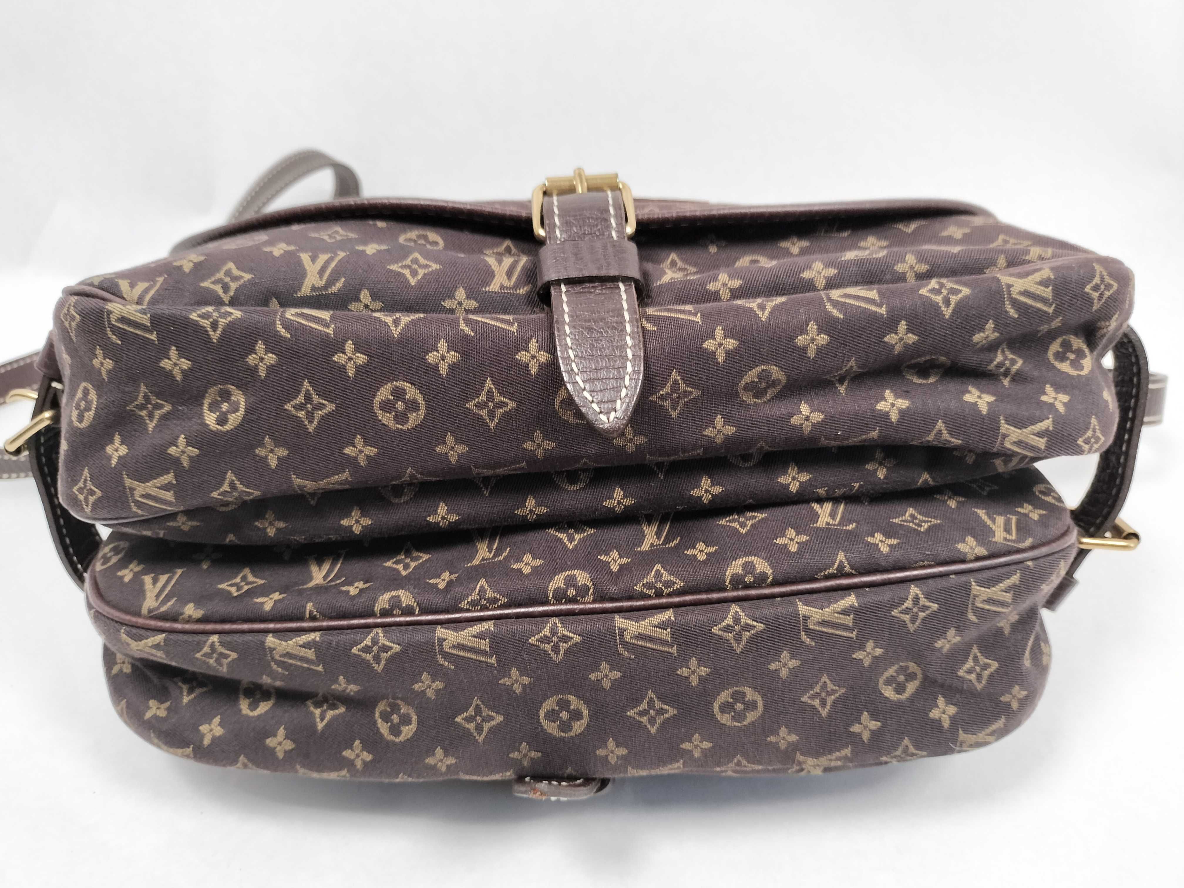 Monogram Mini Lin Saumur Shoulder Bag, no tears expected. Price: 50,000-52,000 yen. — view 7