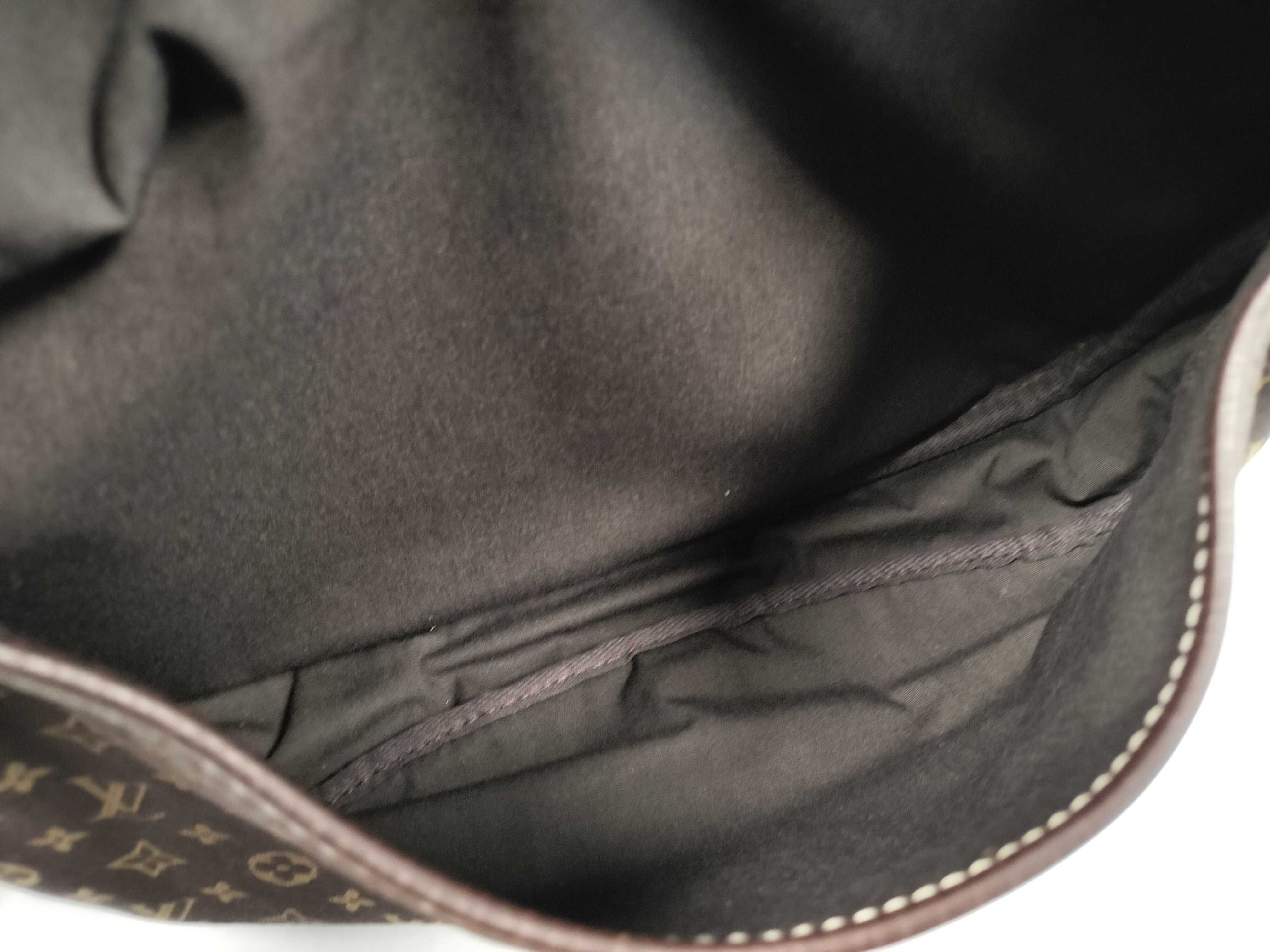Monogram Mini Lin Saumur Shoulder Bag, no tears expected. Price: 50,000-52,000 yen. — view 10
