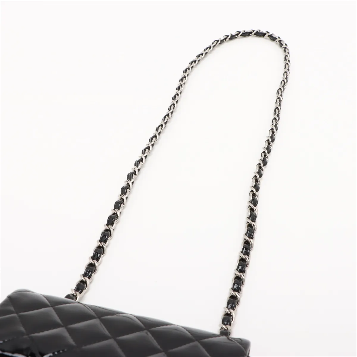 Mini Matelasse 17 Patent Leather Single Flap Single Chain Bag Black Silver Hardware 20453895 20th Series A35200 — view 5
