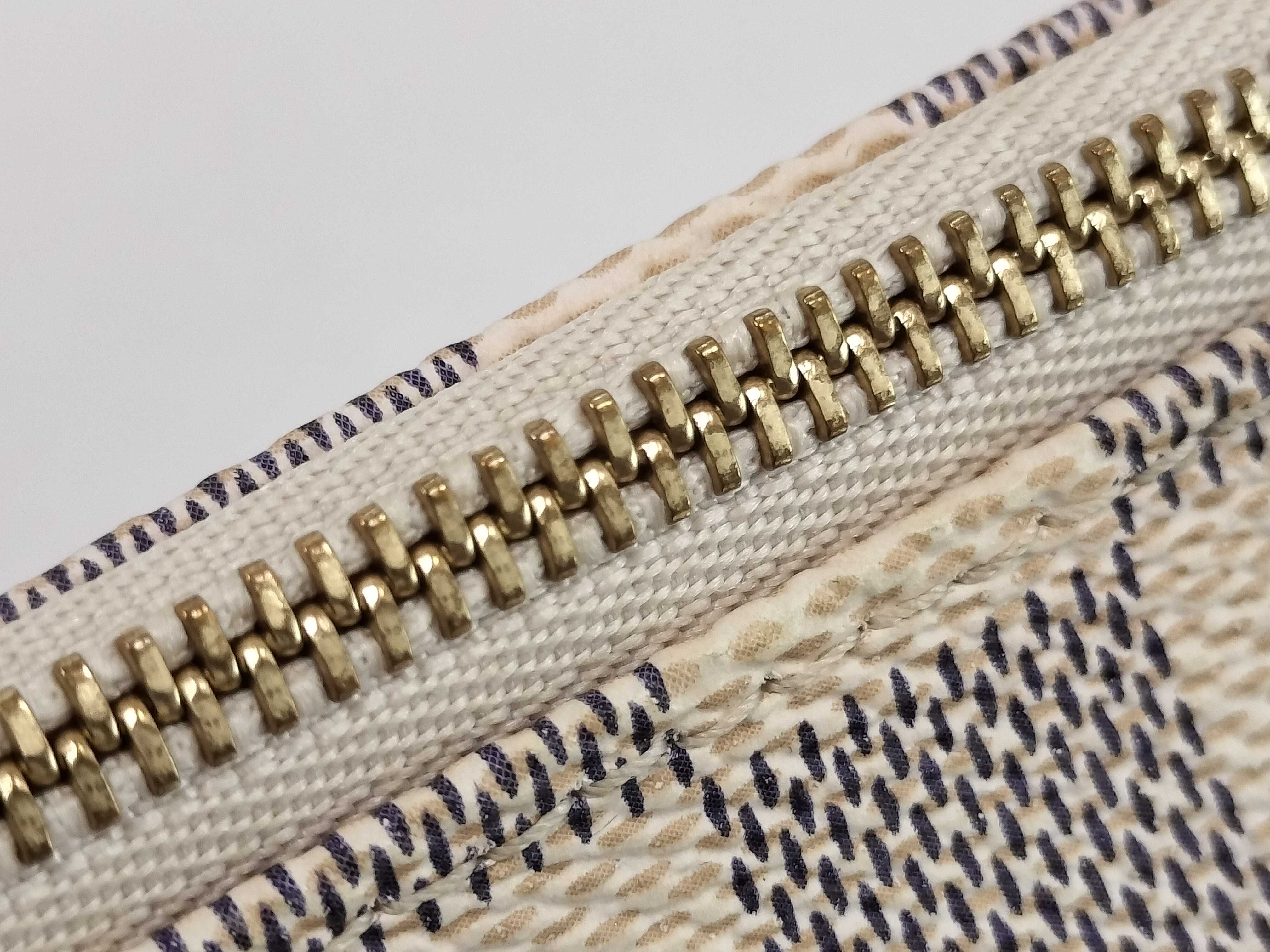 Damier Azur Accessoires M51986 Pouch — view 8