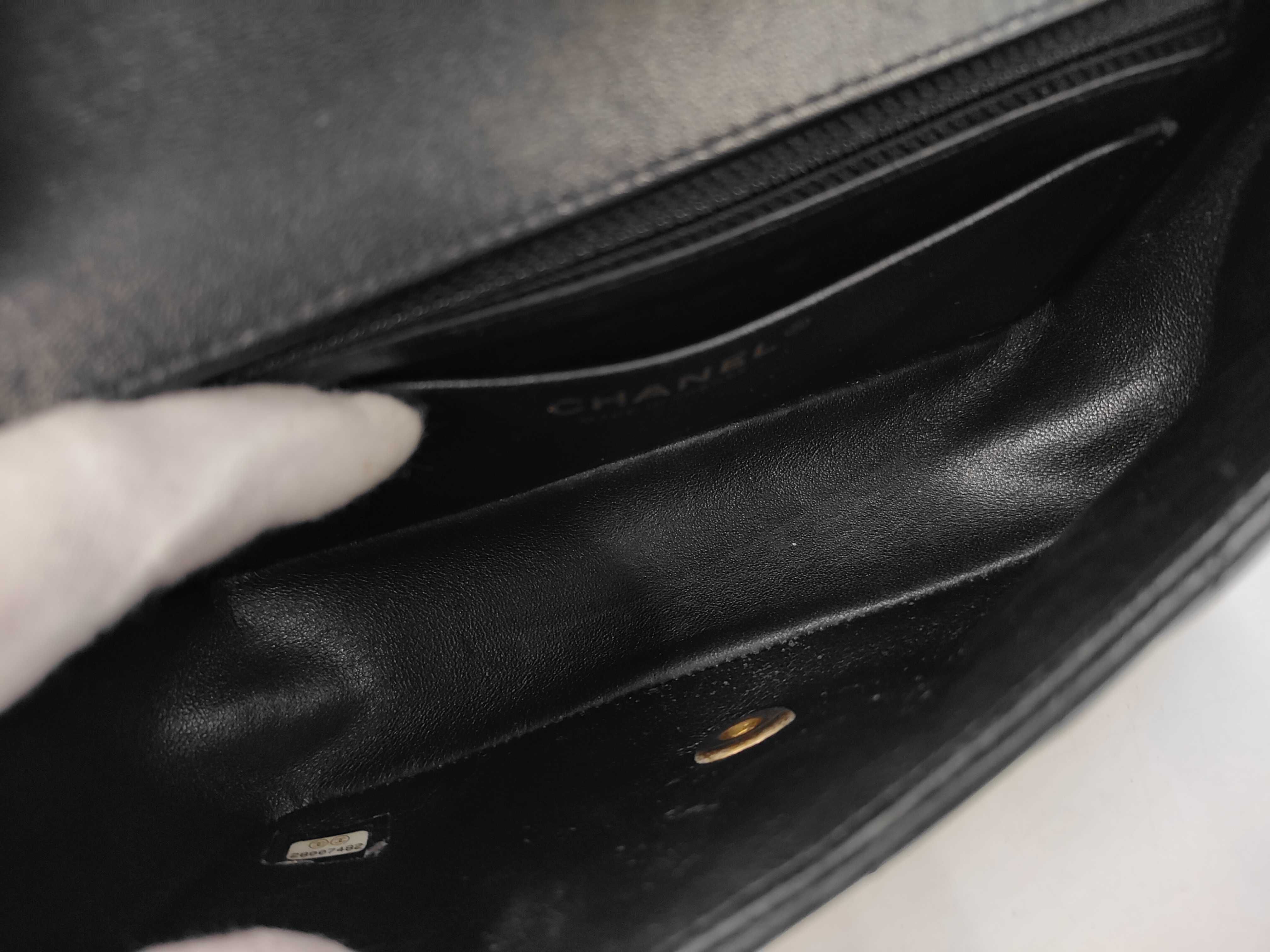 Matelassé 20 V-stitch Chevron Lambskin Gold Hardware Chain Shoulder Bag, Serial Number 28, Black Shoulder Bag — view 9