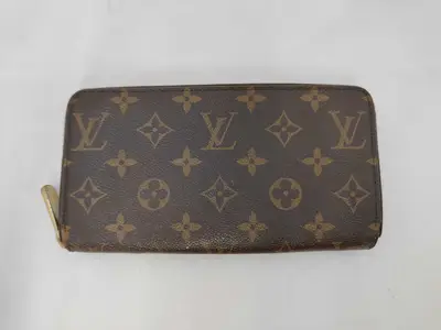 Monogram Zippy Wallet