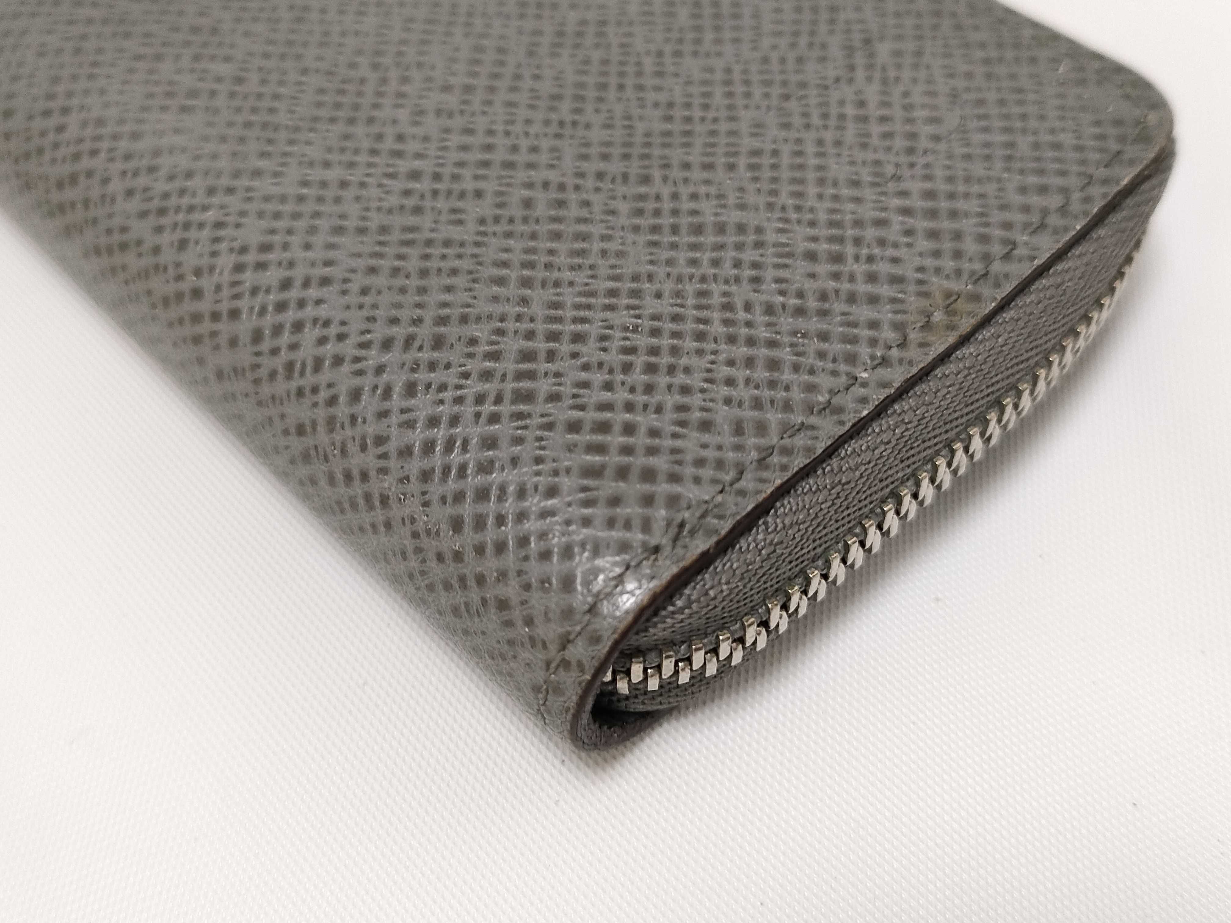 Taiga Zippy Coin Purse M32617 (Card Case/Pass Case/Business Card Holder) — view 7
