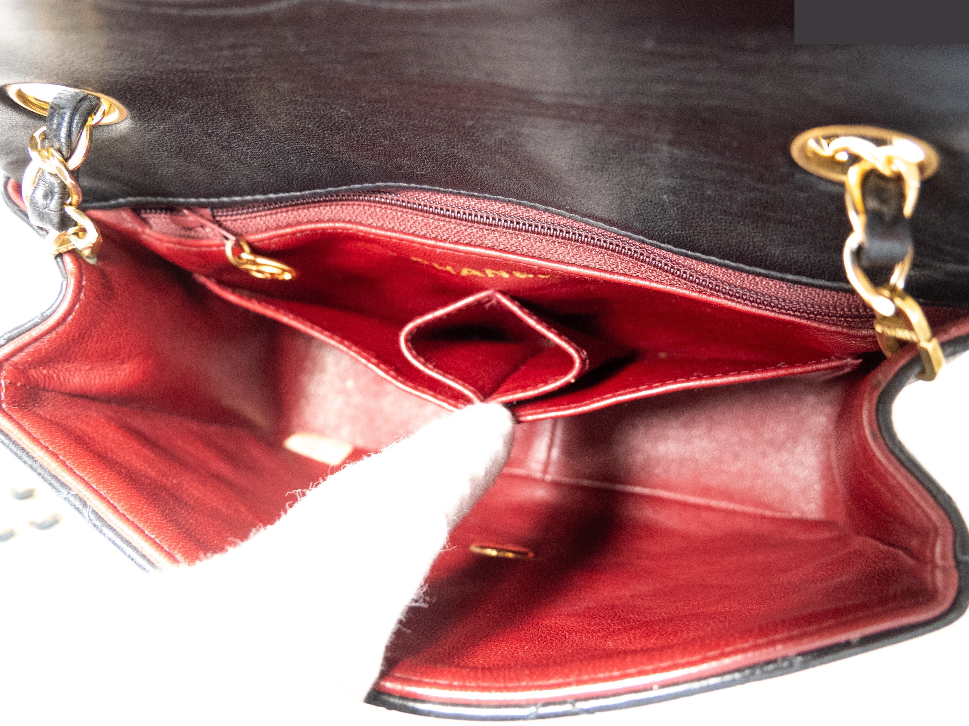 Matelassé 20 Seal Lambskin Black — view 9