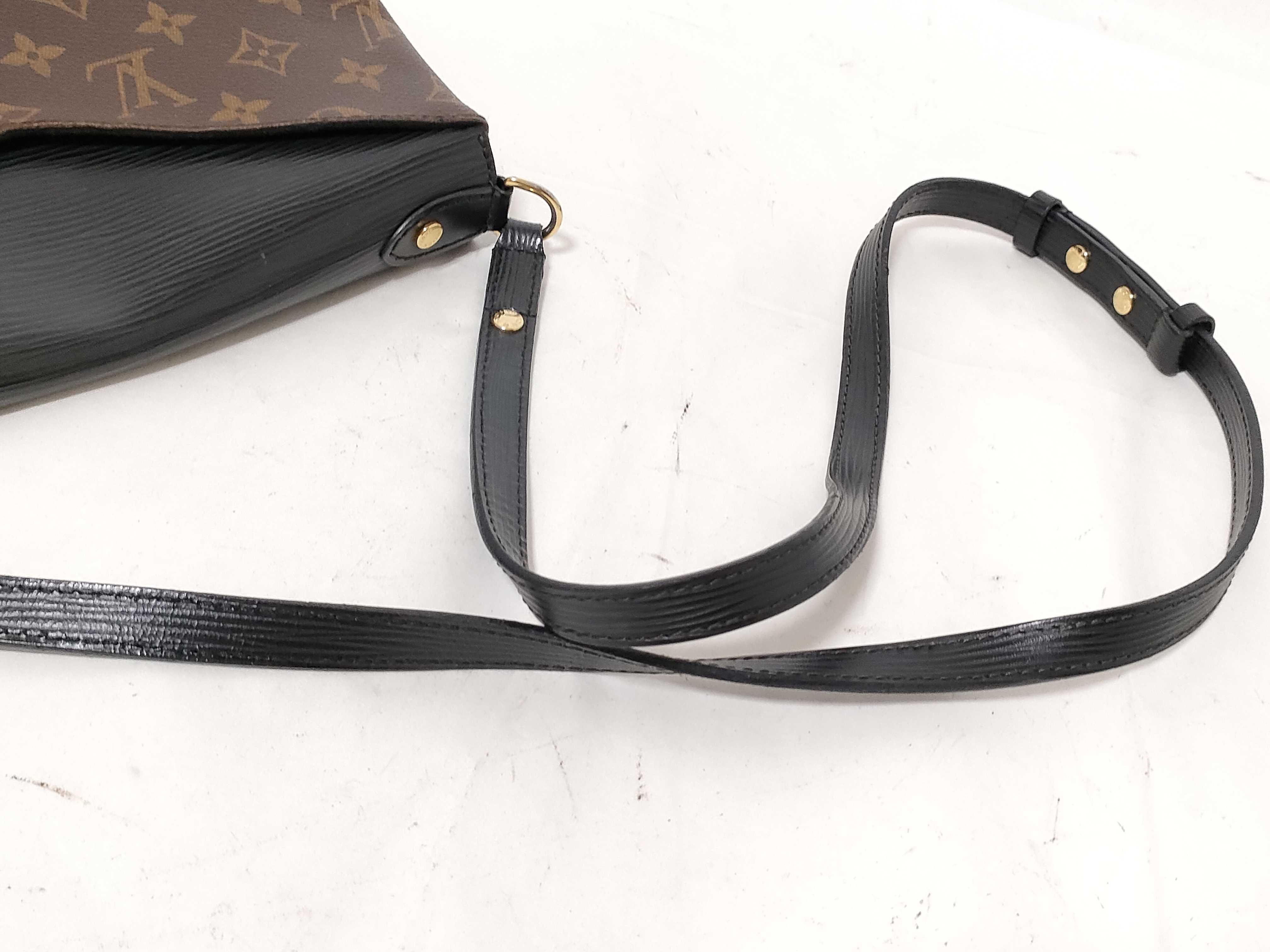 Monogram Saint Michel M44030 Shoulder Bag — view 3