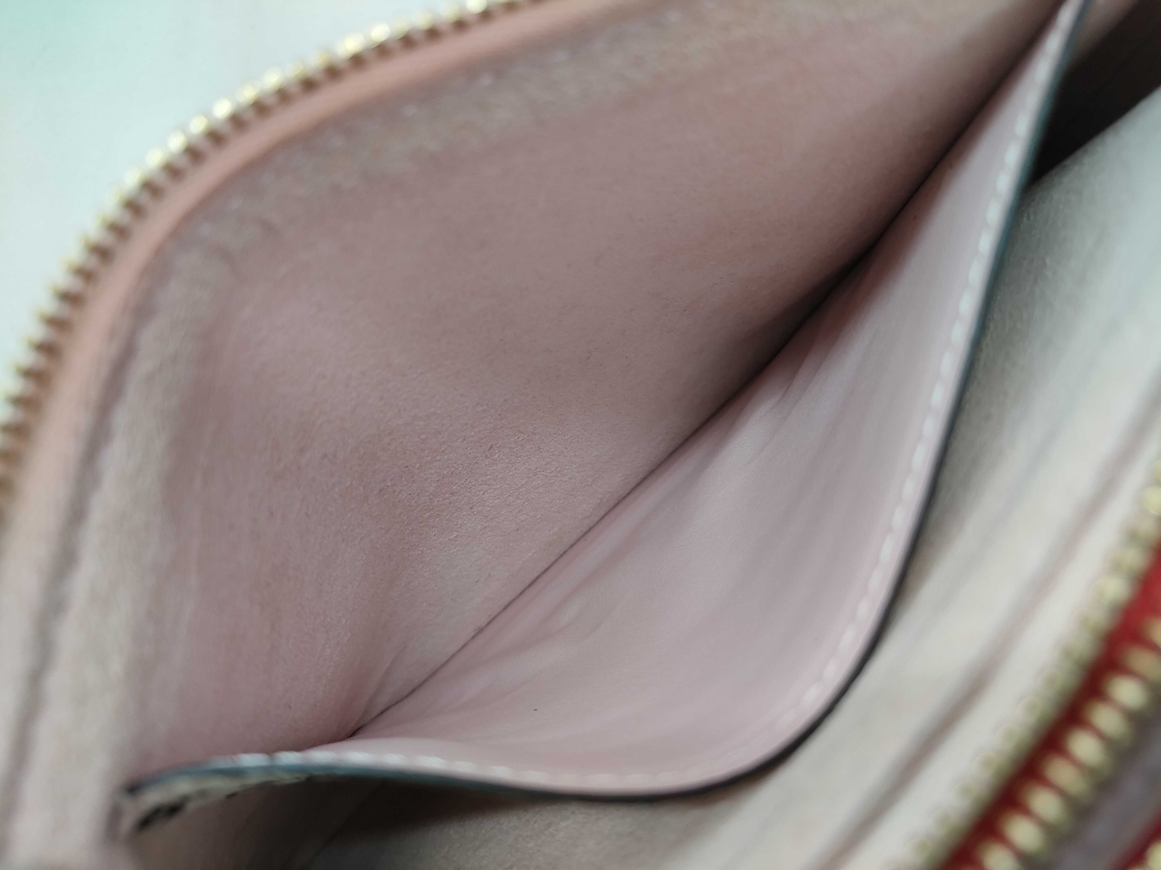 Chain Shoulder Bag — view 12