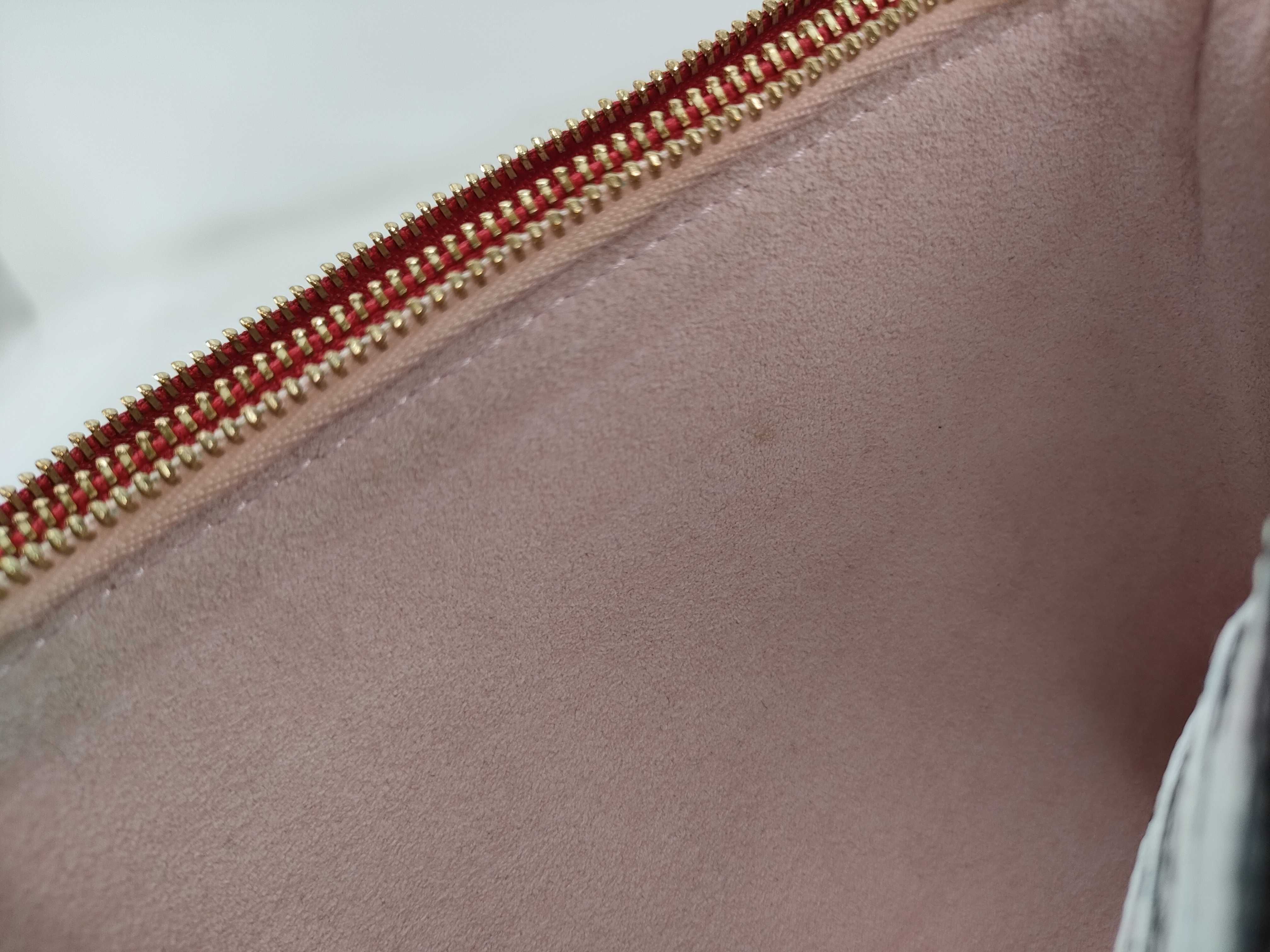 Chain Shoulder Bag — view 15