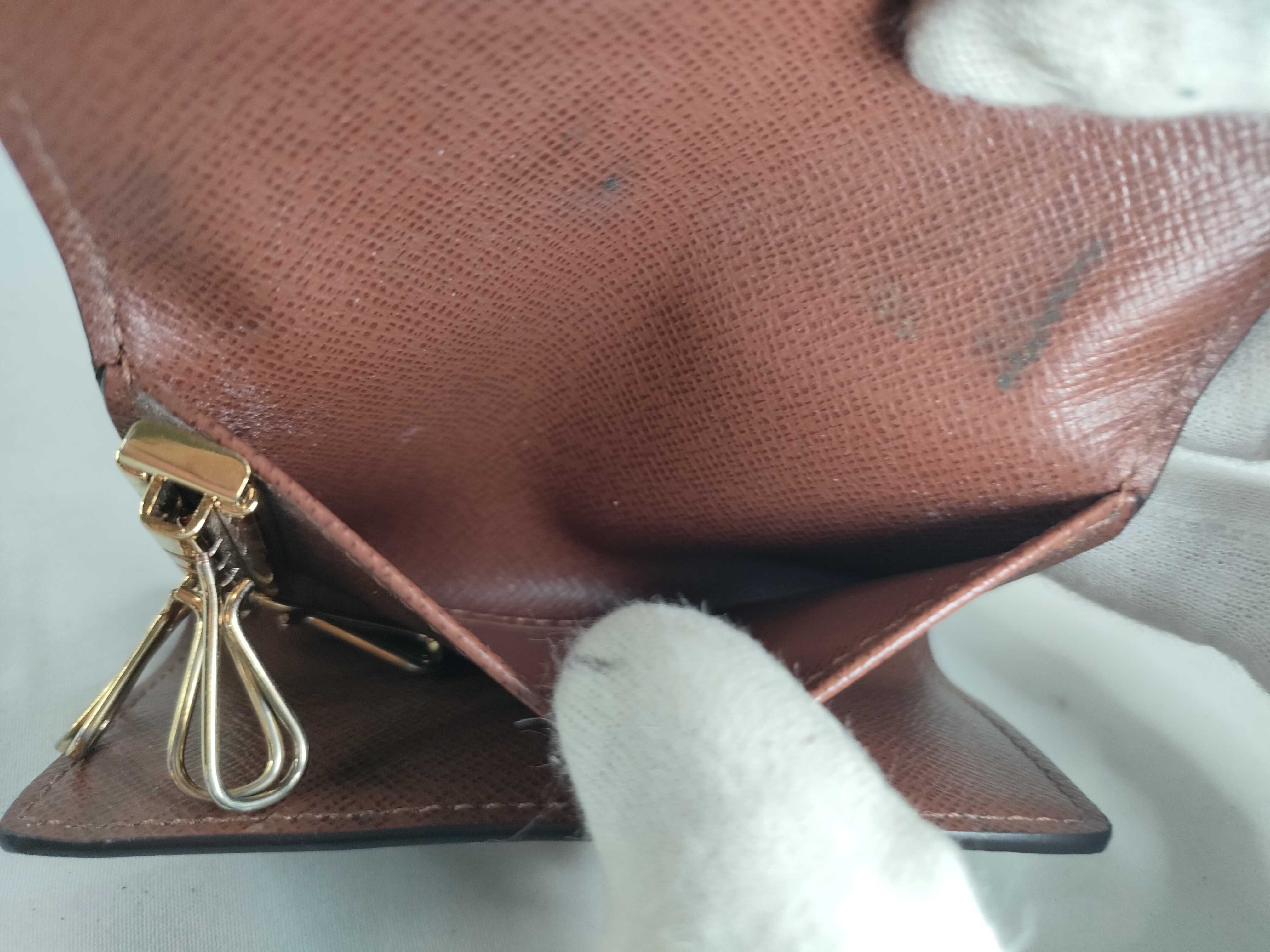 Monogram Louis Vuitton Multicles 6 Key Case — view 11