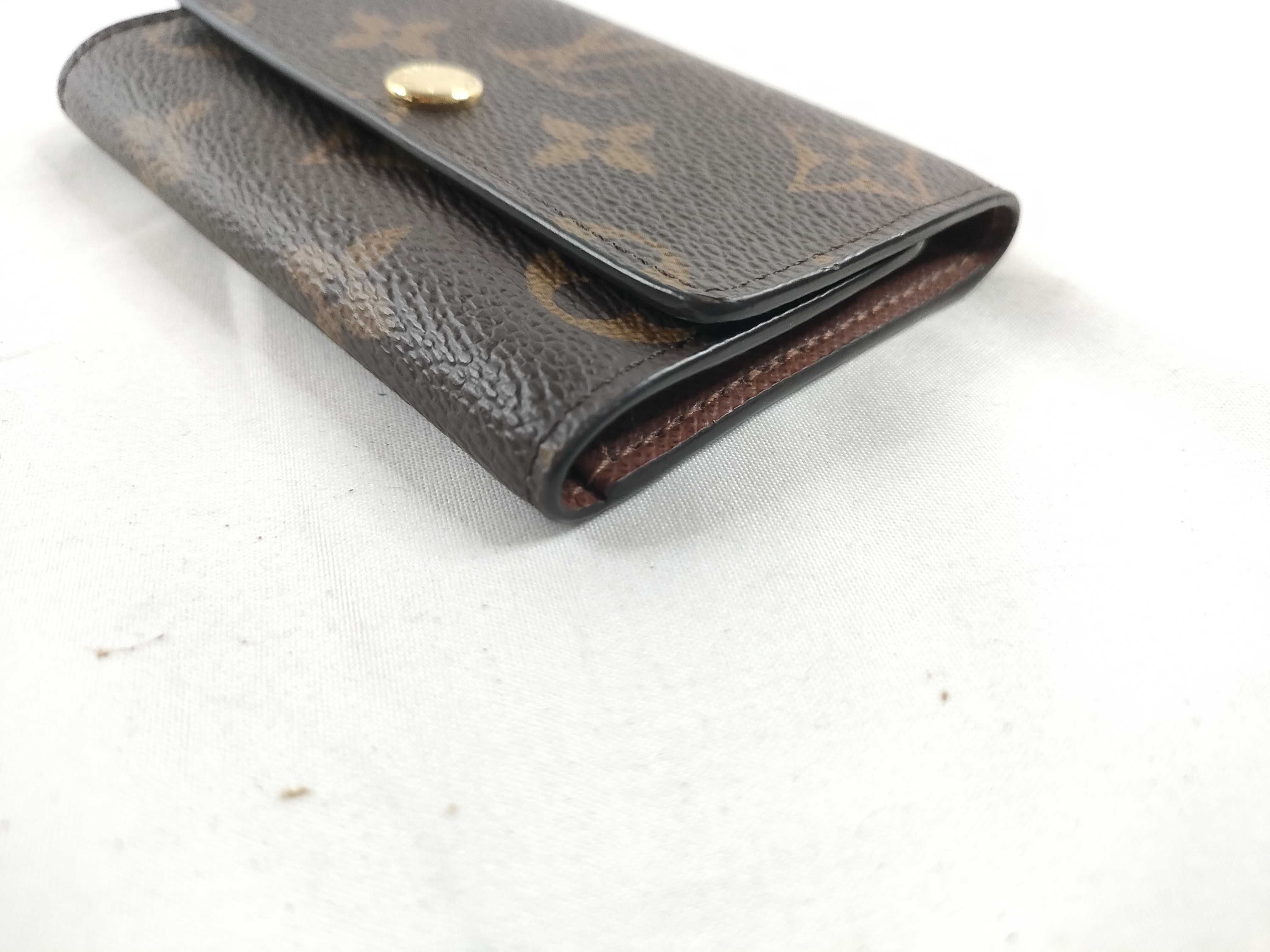 Monogram Louis Vuitton Multicles 6 Key Case — view 3