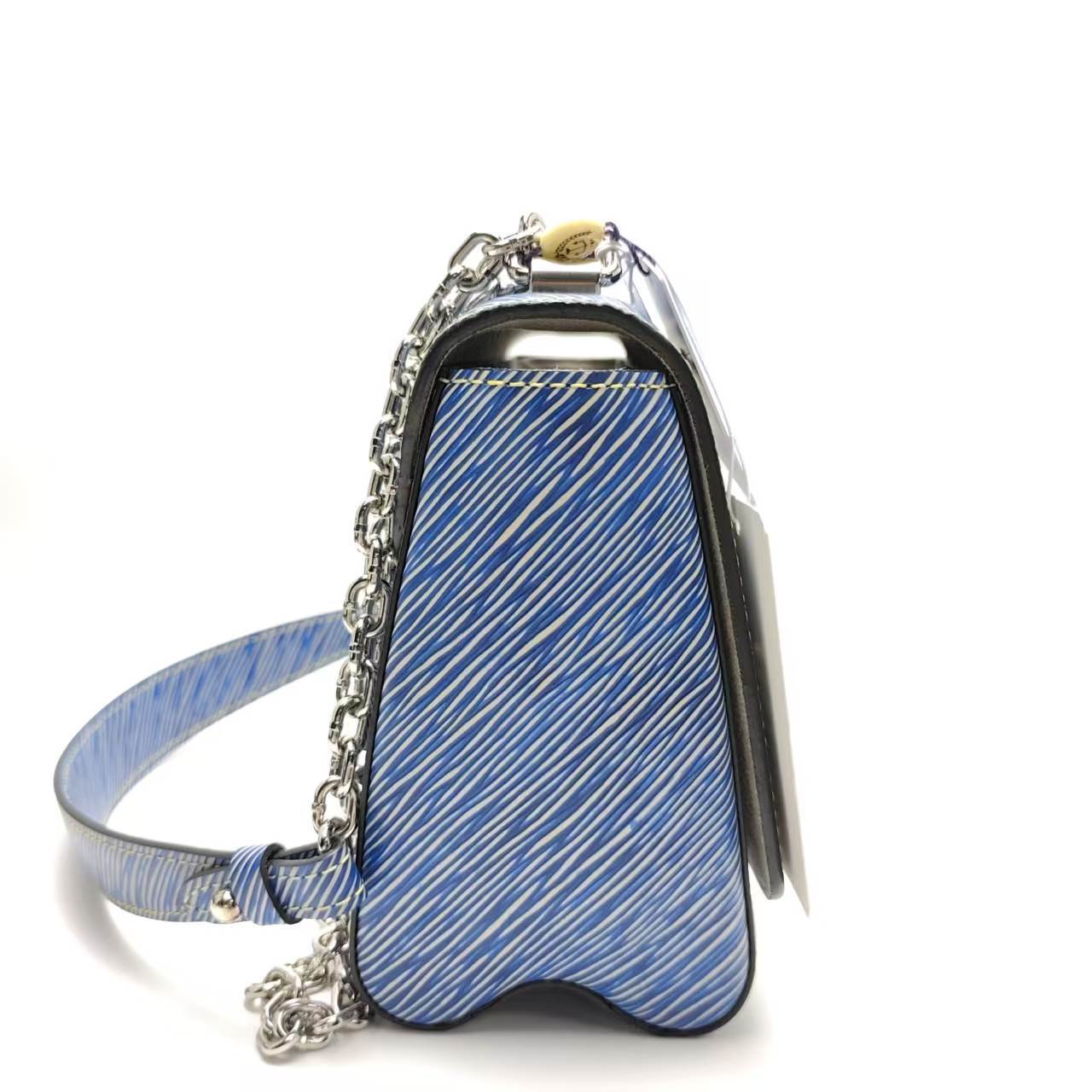 【*Shipped from: China*】LOUIS VUITTON Twist Leather Shoulder Bag — view 5