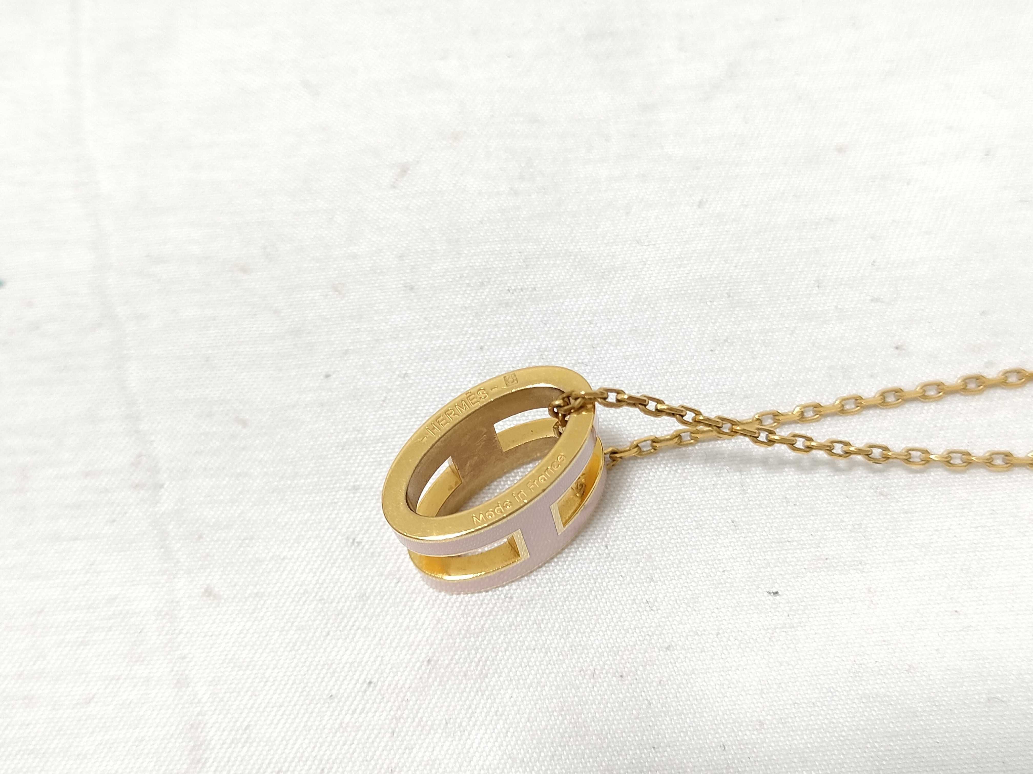 Mini Pop H Ash Necklace — view 5