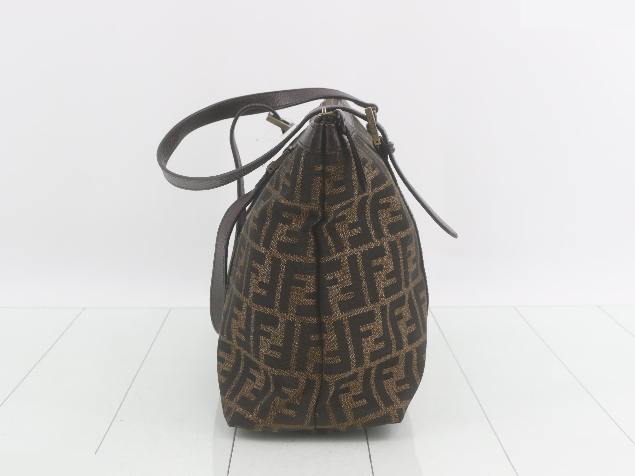 Tote bag — view 4
