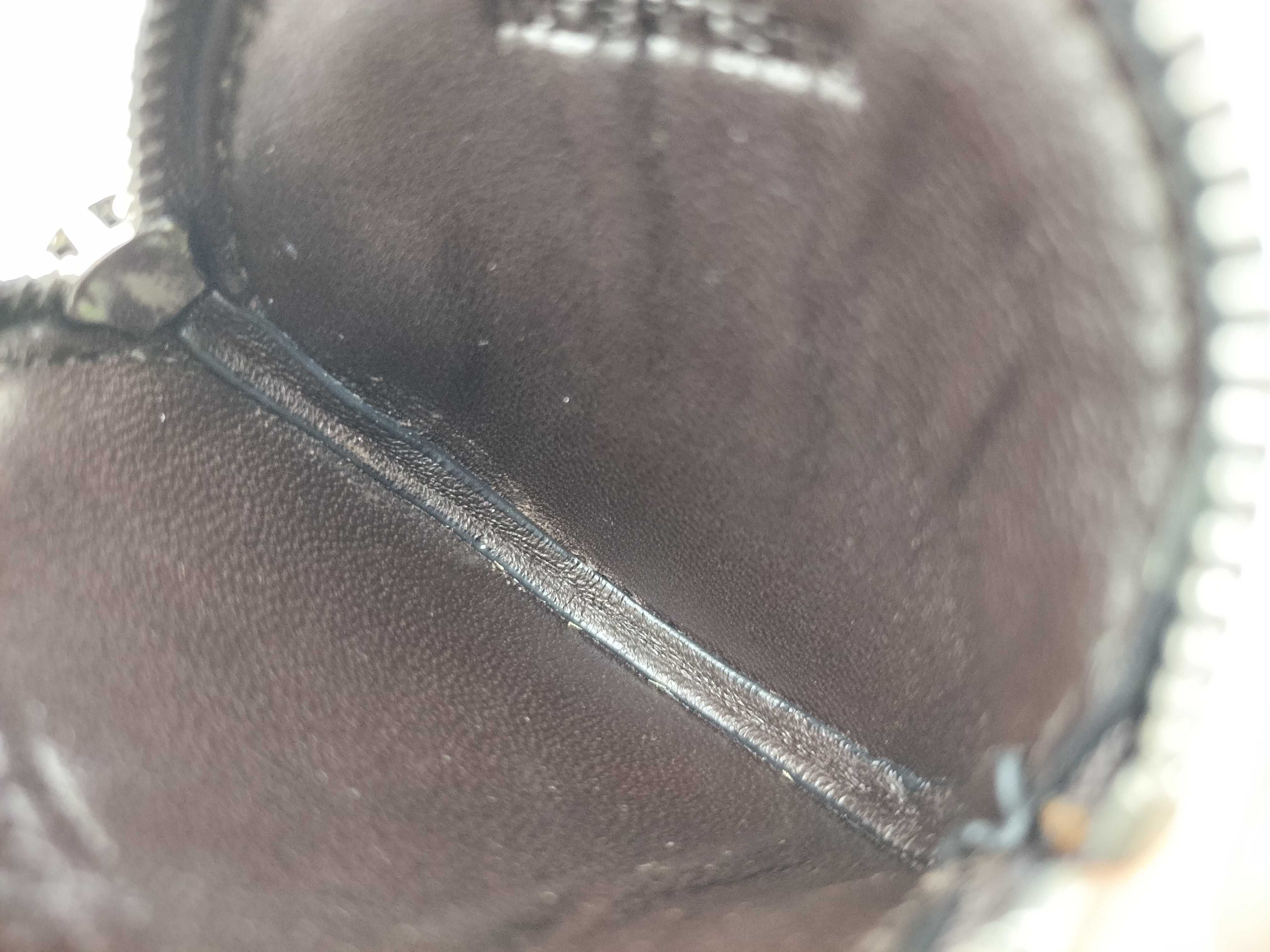 Coin Case — view 8