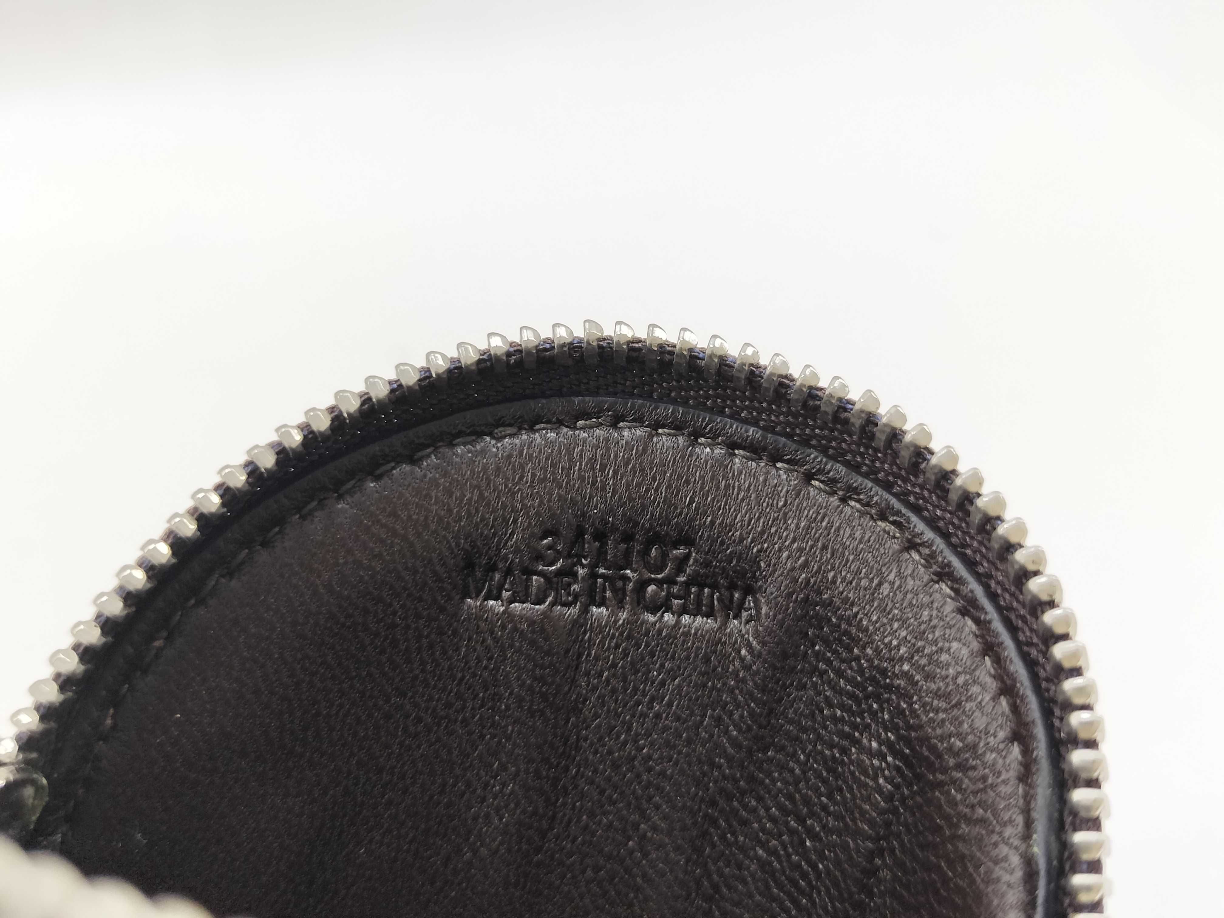 Coin Case — view 9