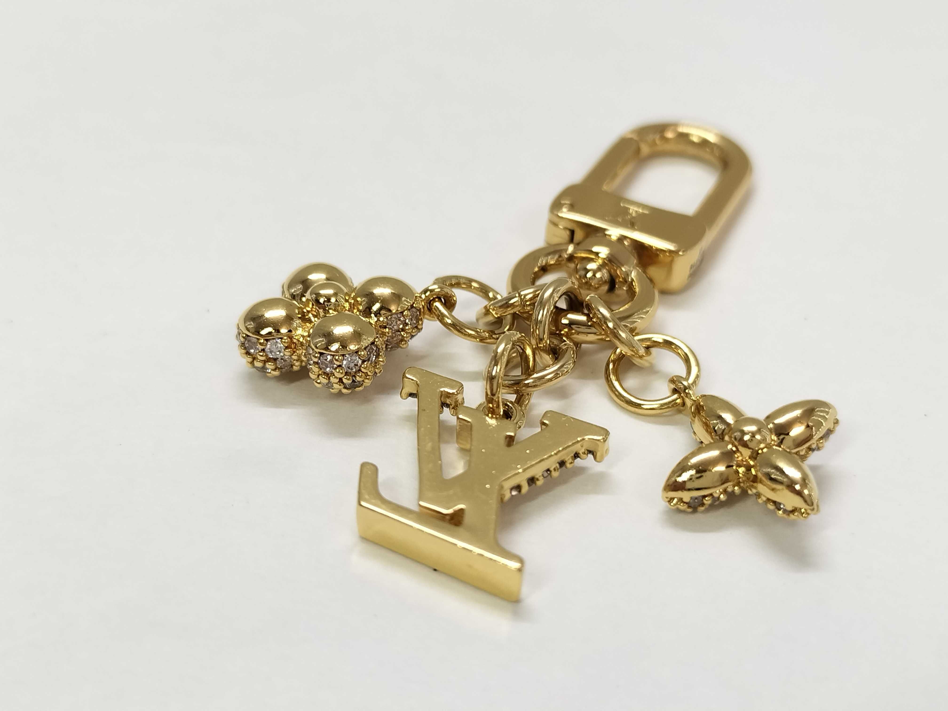 Micro Charm - LV Iconic M01566 Charm — view 3