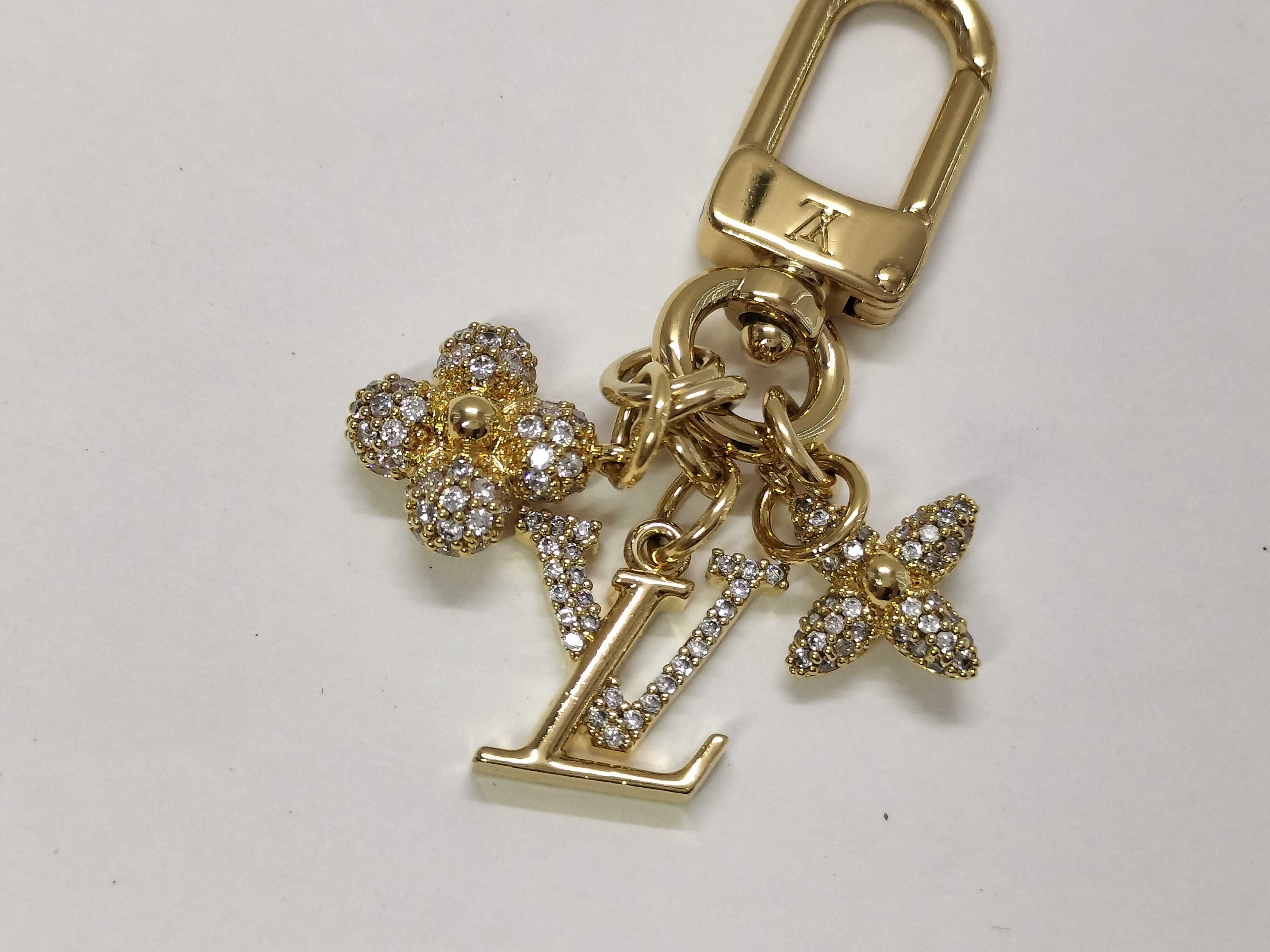 Micro Charm - LV Iconic M01566 Charm — view 4