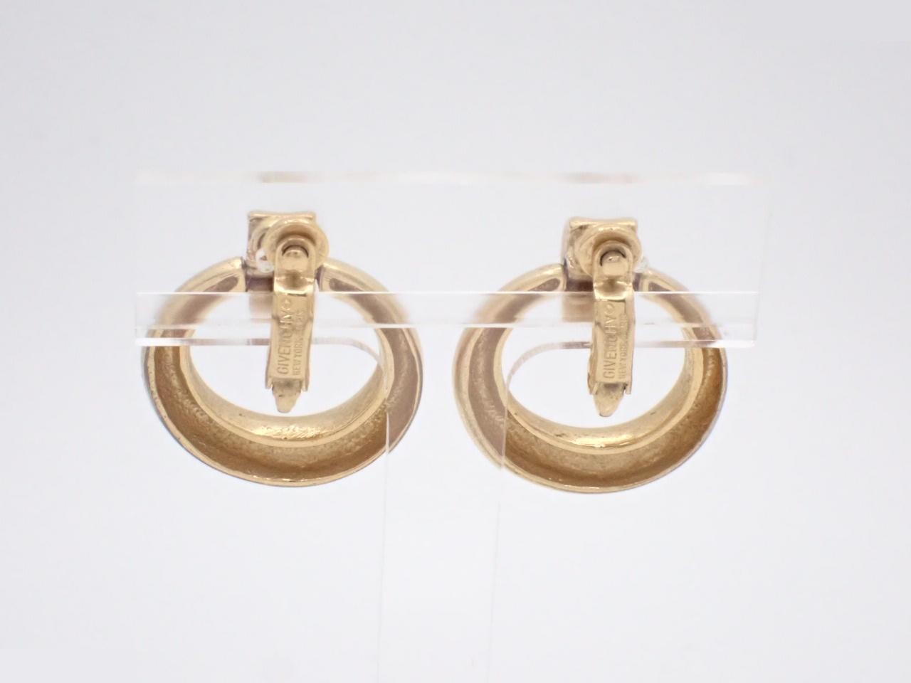 Earrings — view 2