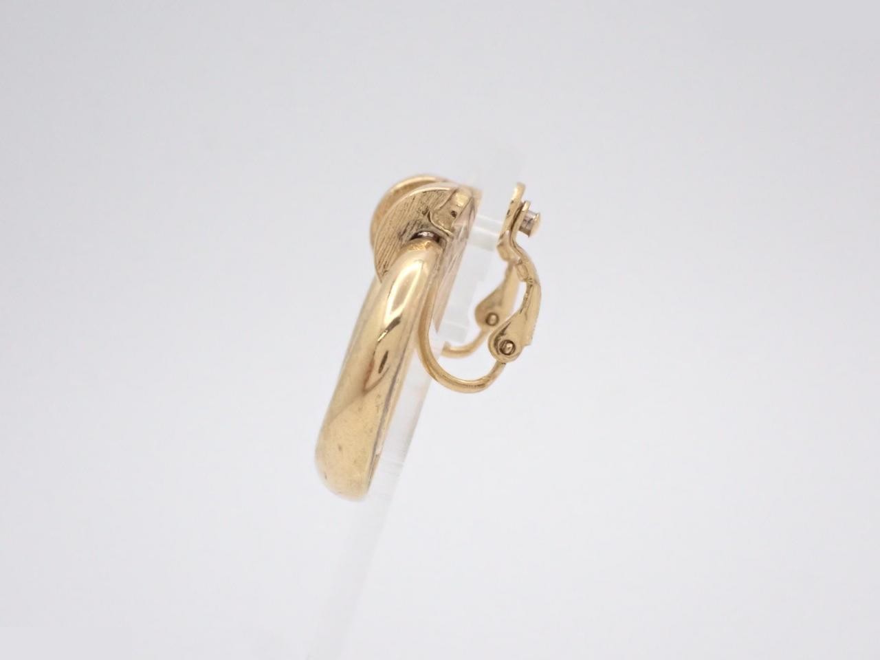 Earrings — view 3