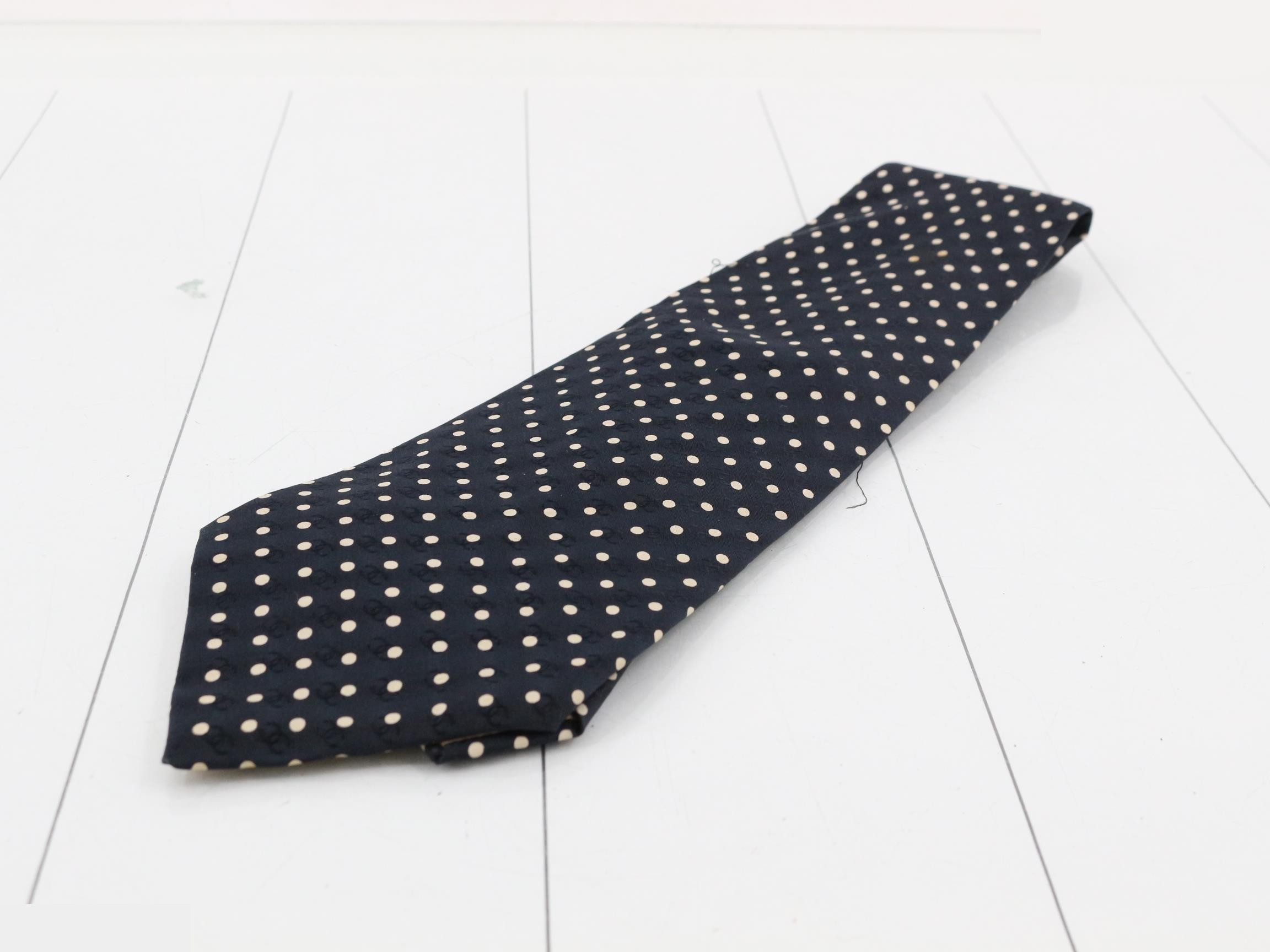 tie