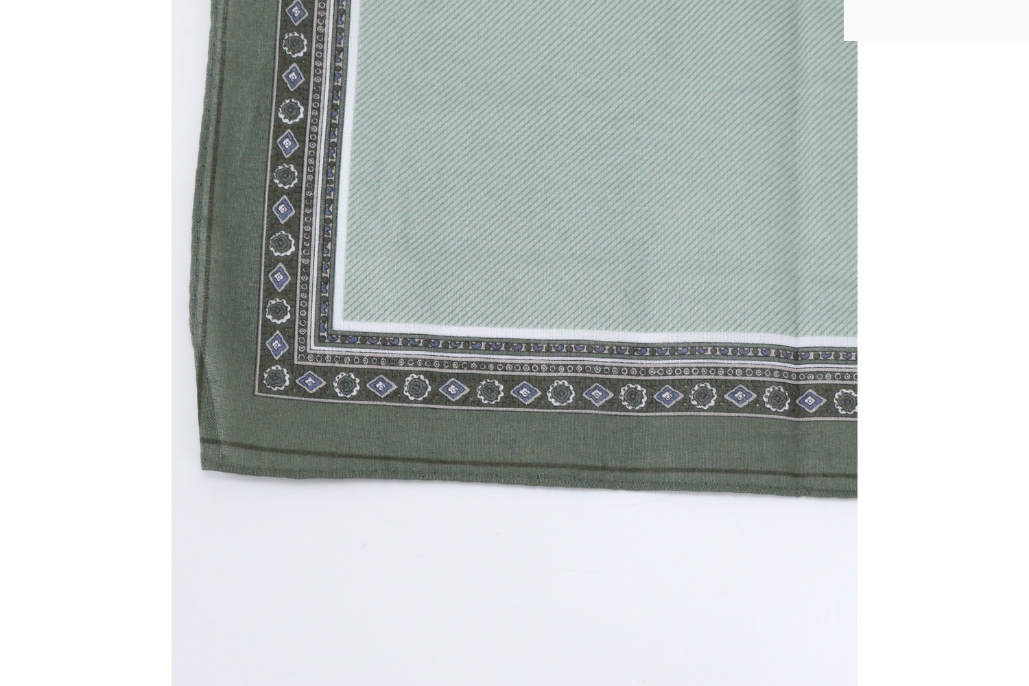 handkerchief — view 4