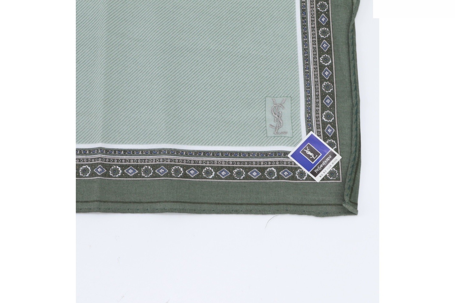 handkerchief — view 5