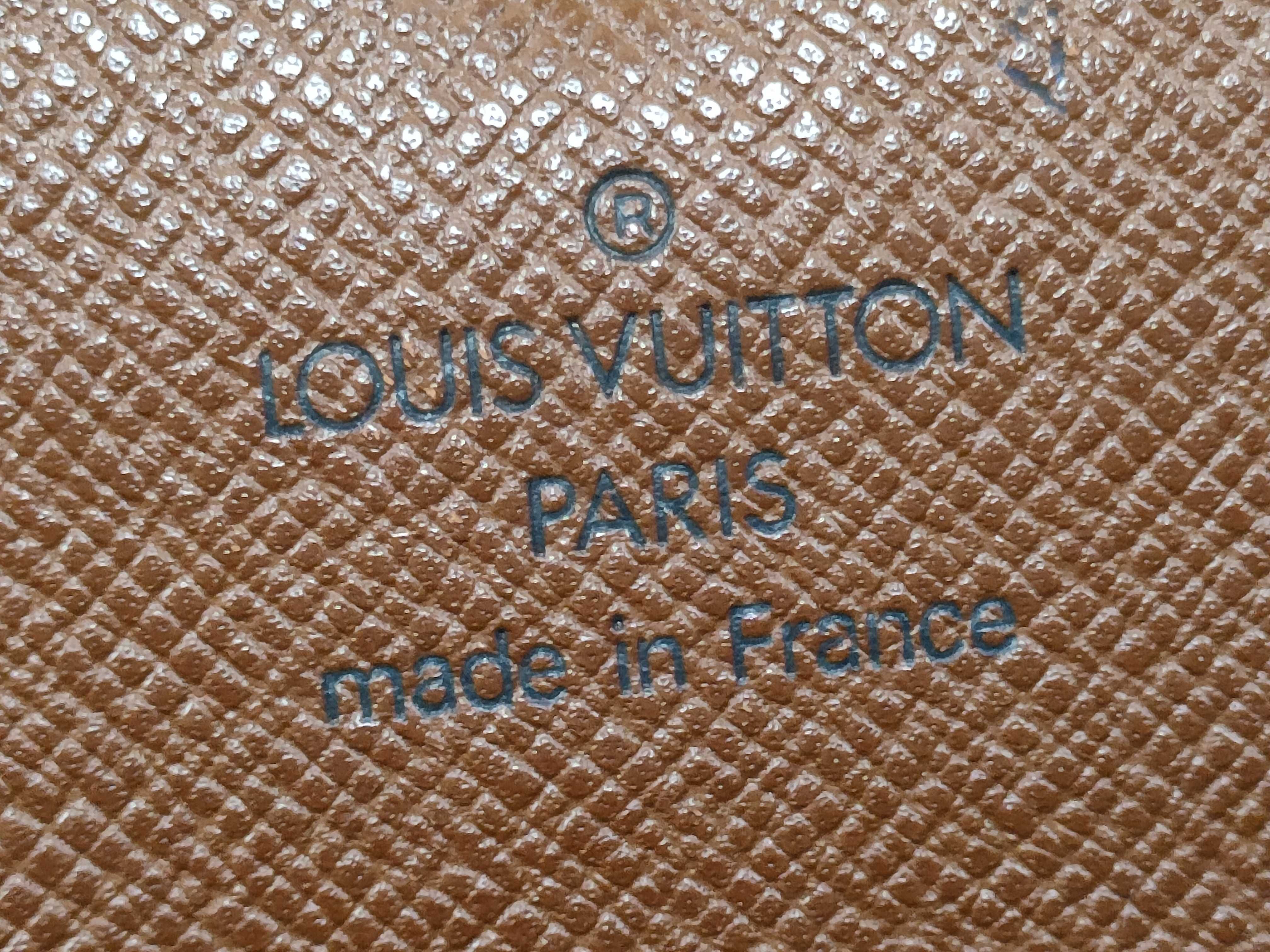 Monogram Louis Vuitton Monogram Old Portefeuille Sarah Wallet — view 9