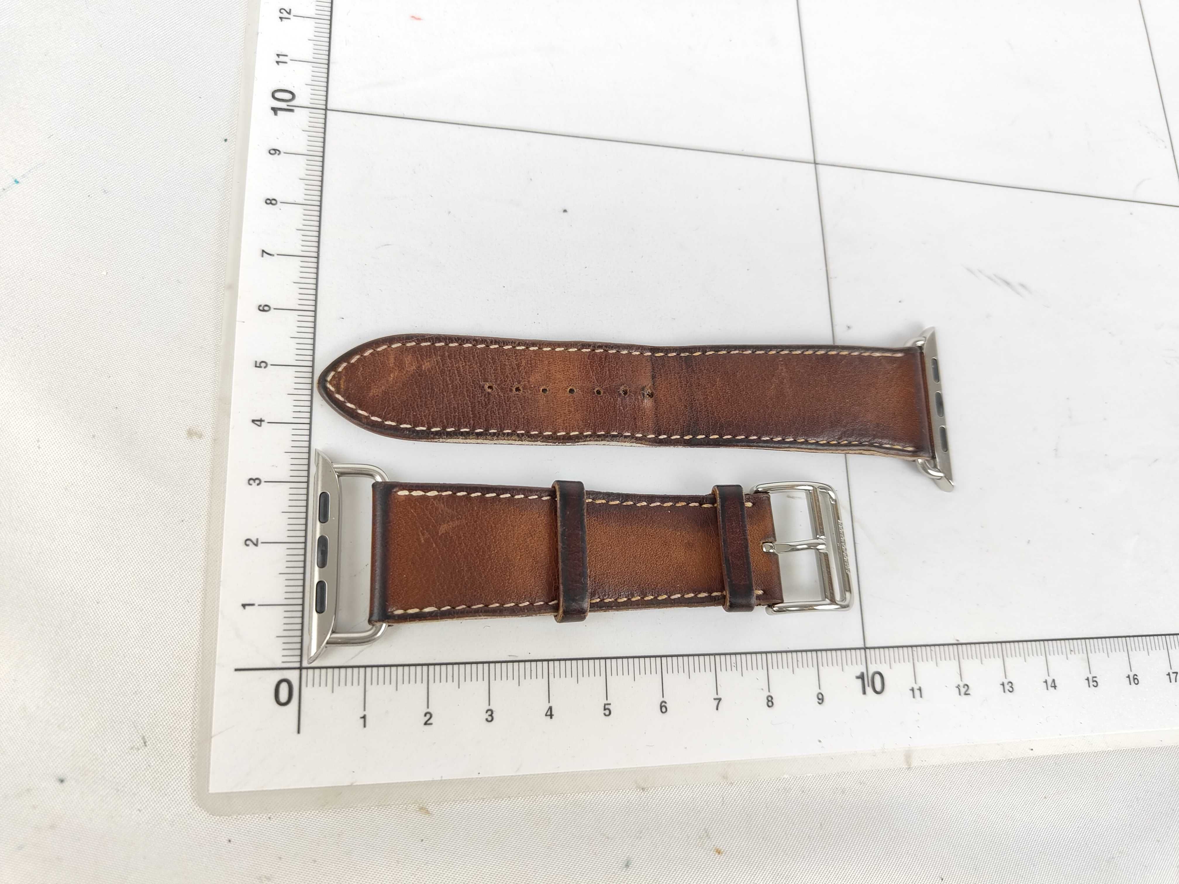 Apple Watch Strap — view 2
