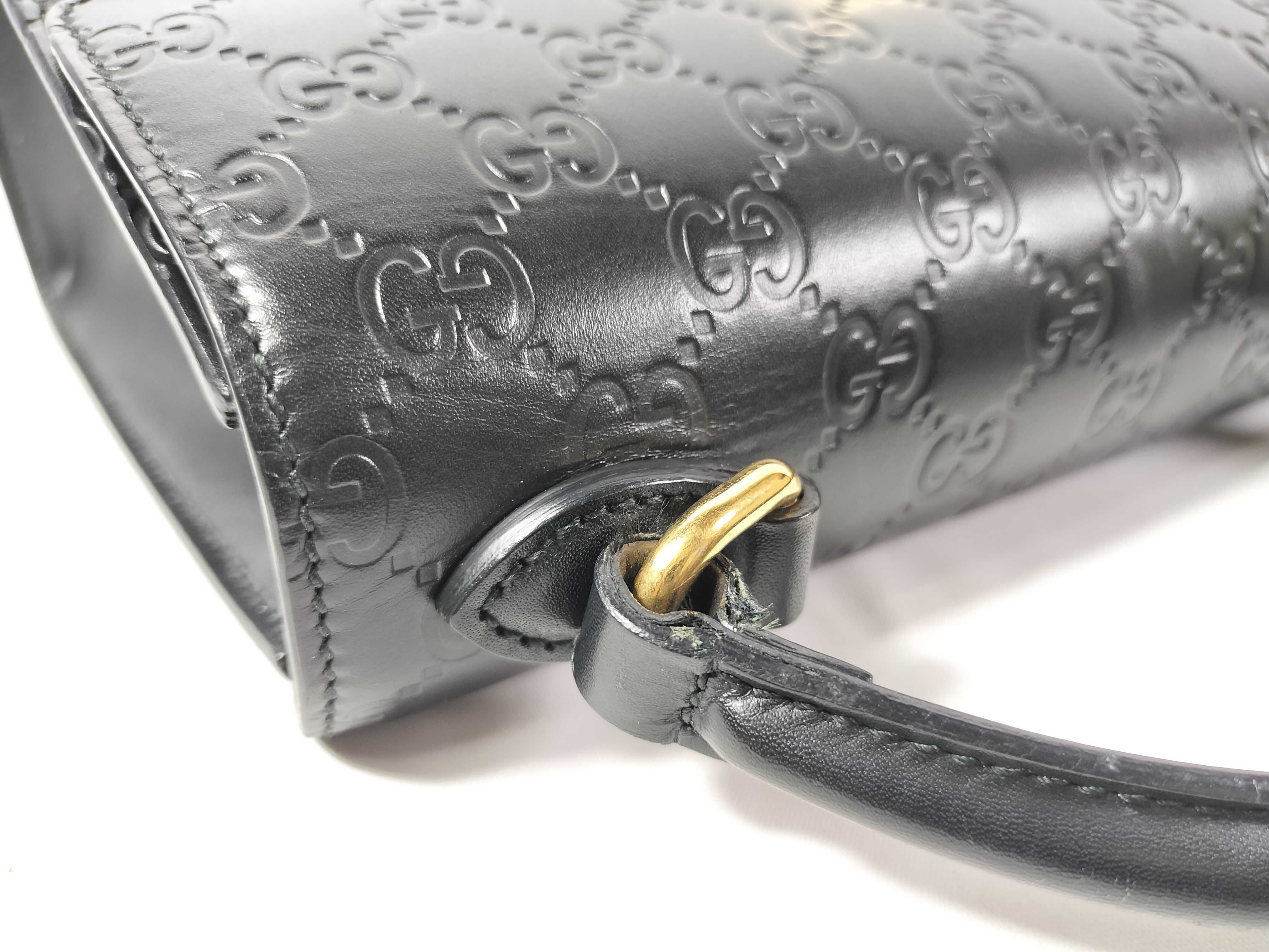 Guccissima Handbag, Gucci Leather, Black, GG Pattern Handbag — view 4