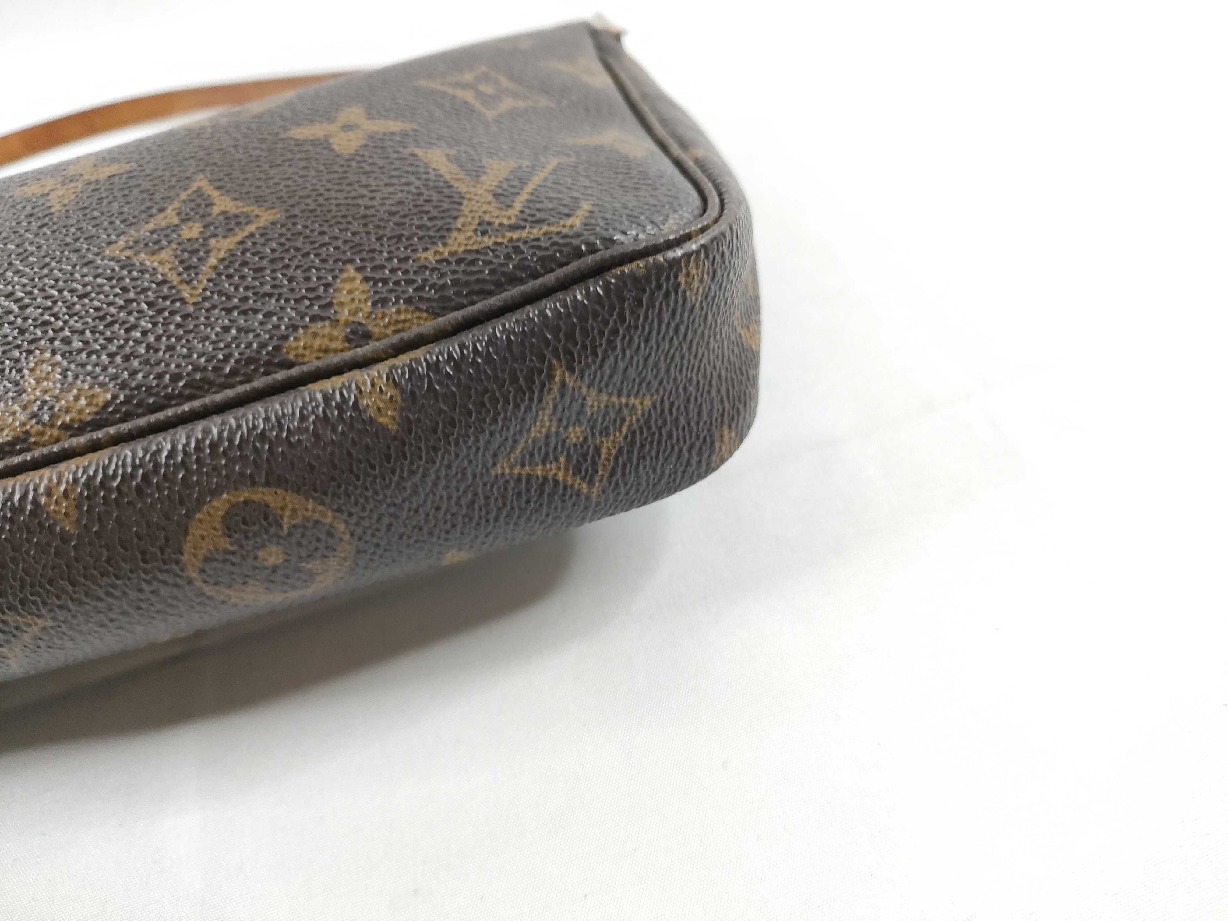 Monogram / Monogram / Pochette Accessoires / M51980 / Handbag / PVC Handbag — view 5