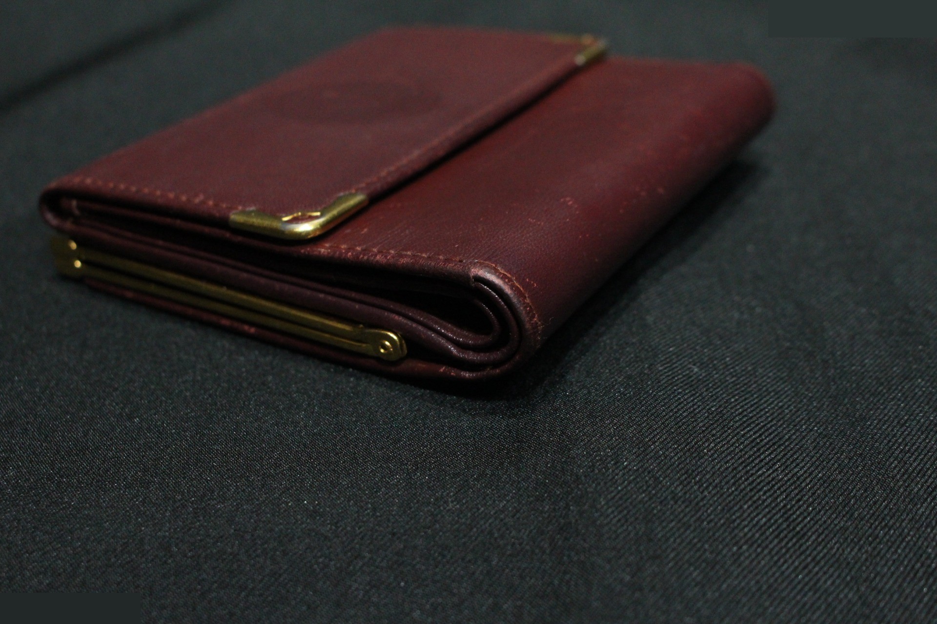Must Line Tri-fold Wallet, Bordeaux — view 6