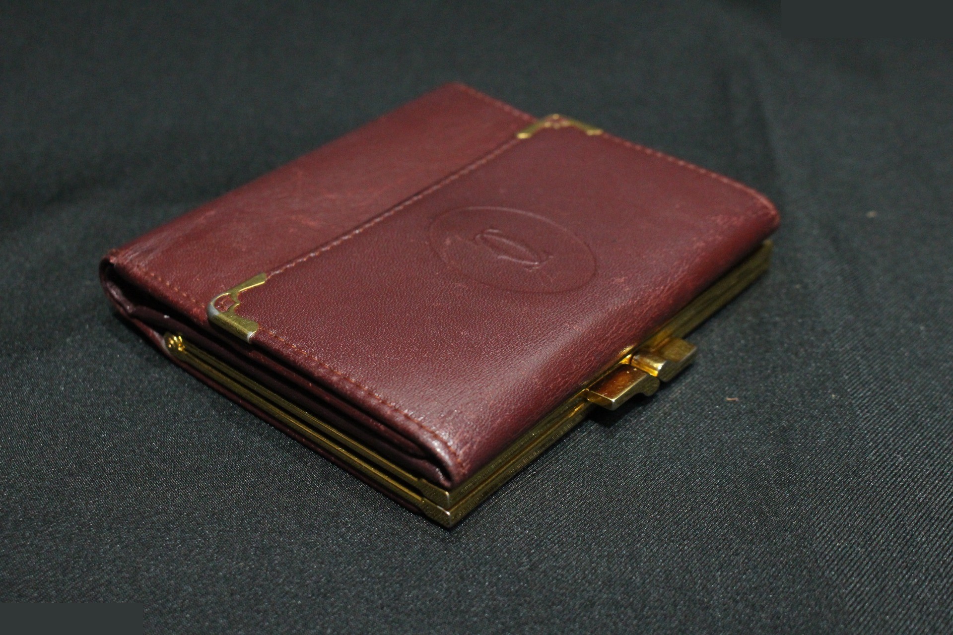 Must Line Tri-fold Wallet, Bordeaux — view 8