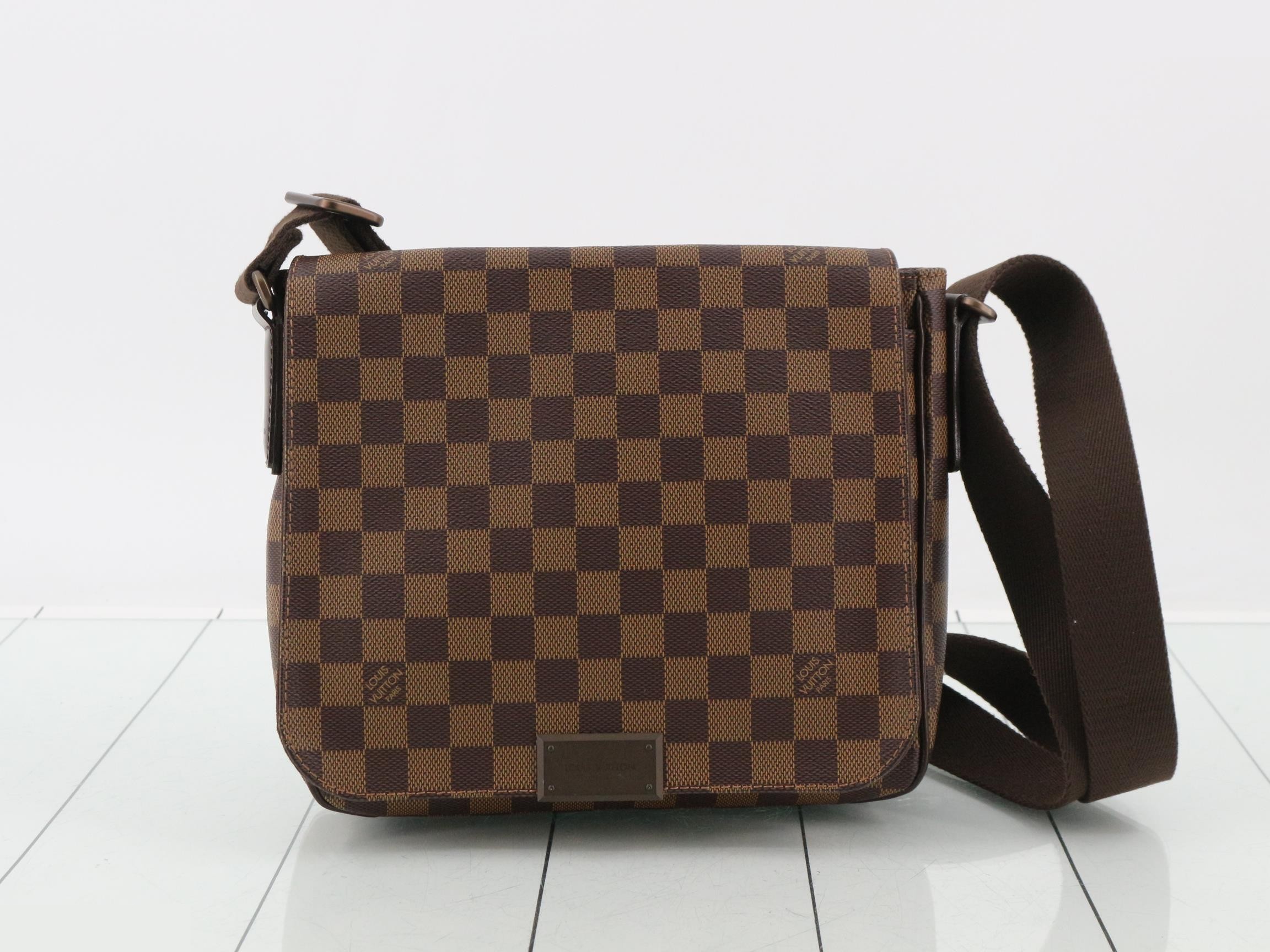 Damier District PM Shoulder Bag