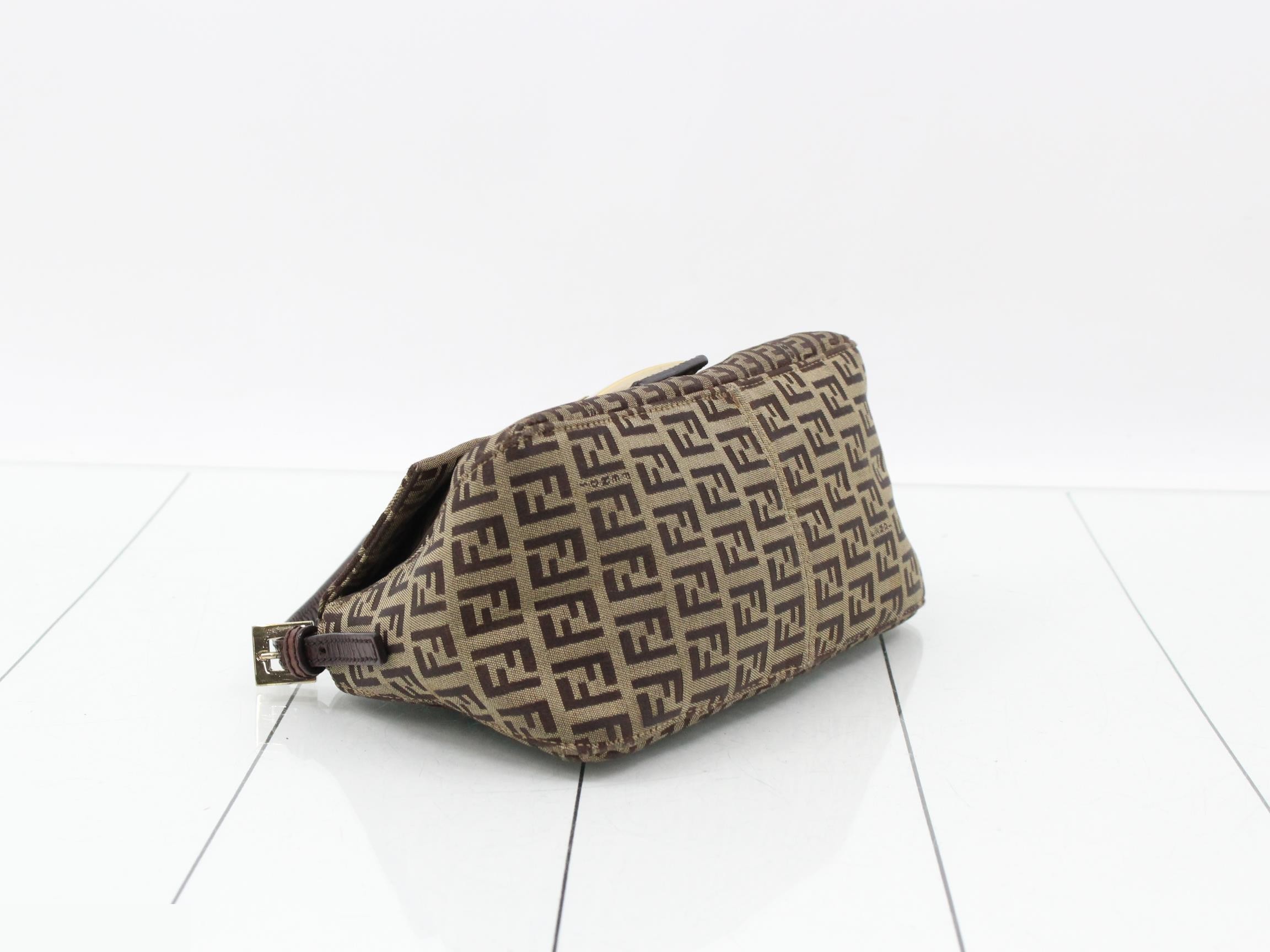 Zucchino One-Shoulder Bag — view 5