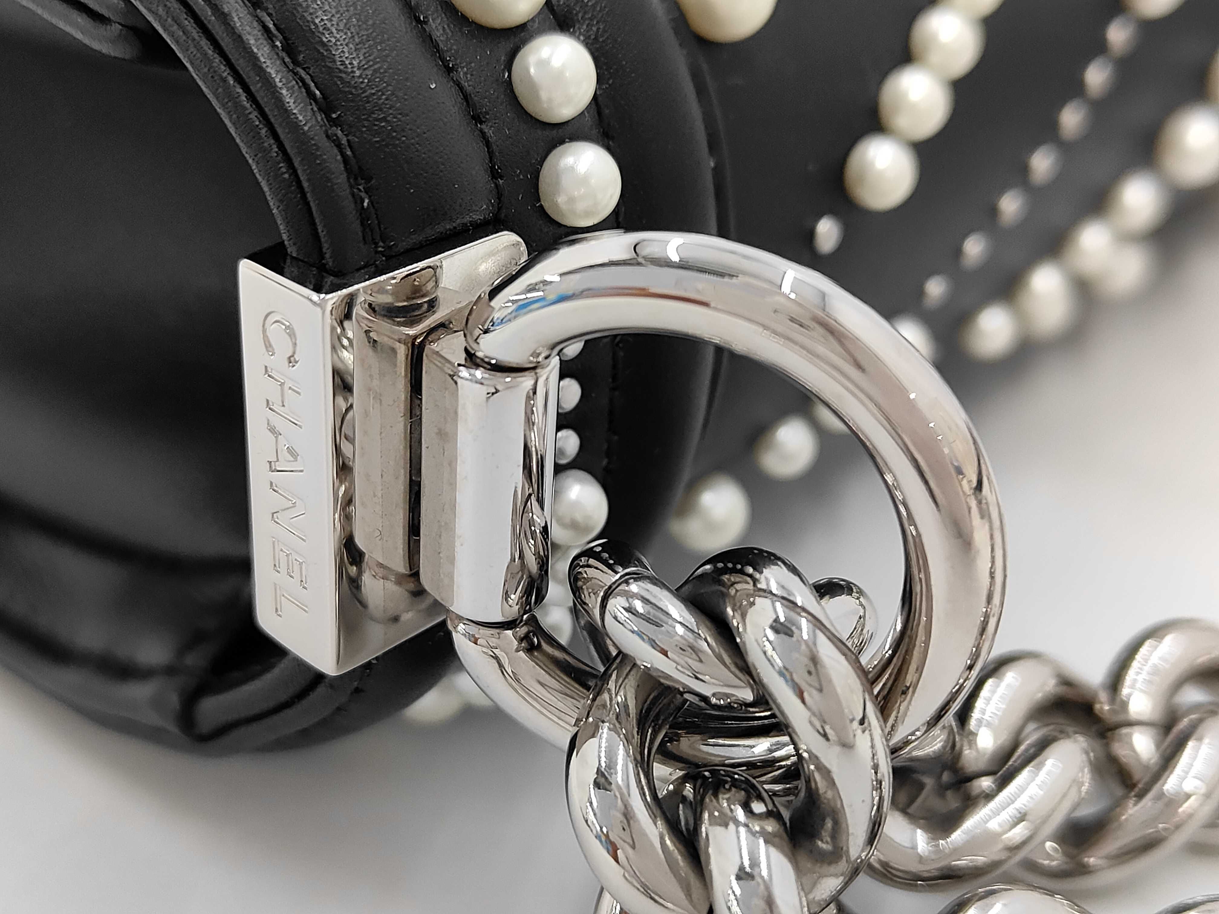 Le Boy Black Shoulder Bag — view 8