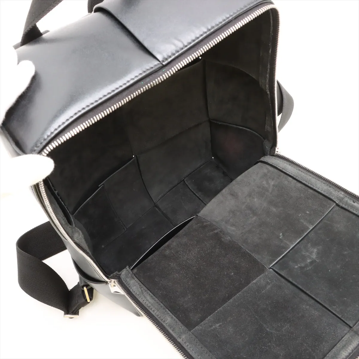 Maxi Intrecciato The Arco Leather Backpack/Rucksack, Black — view 7