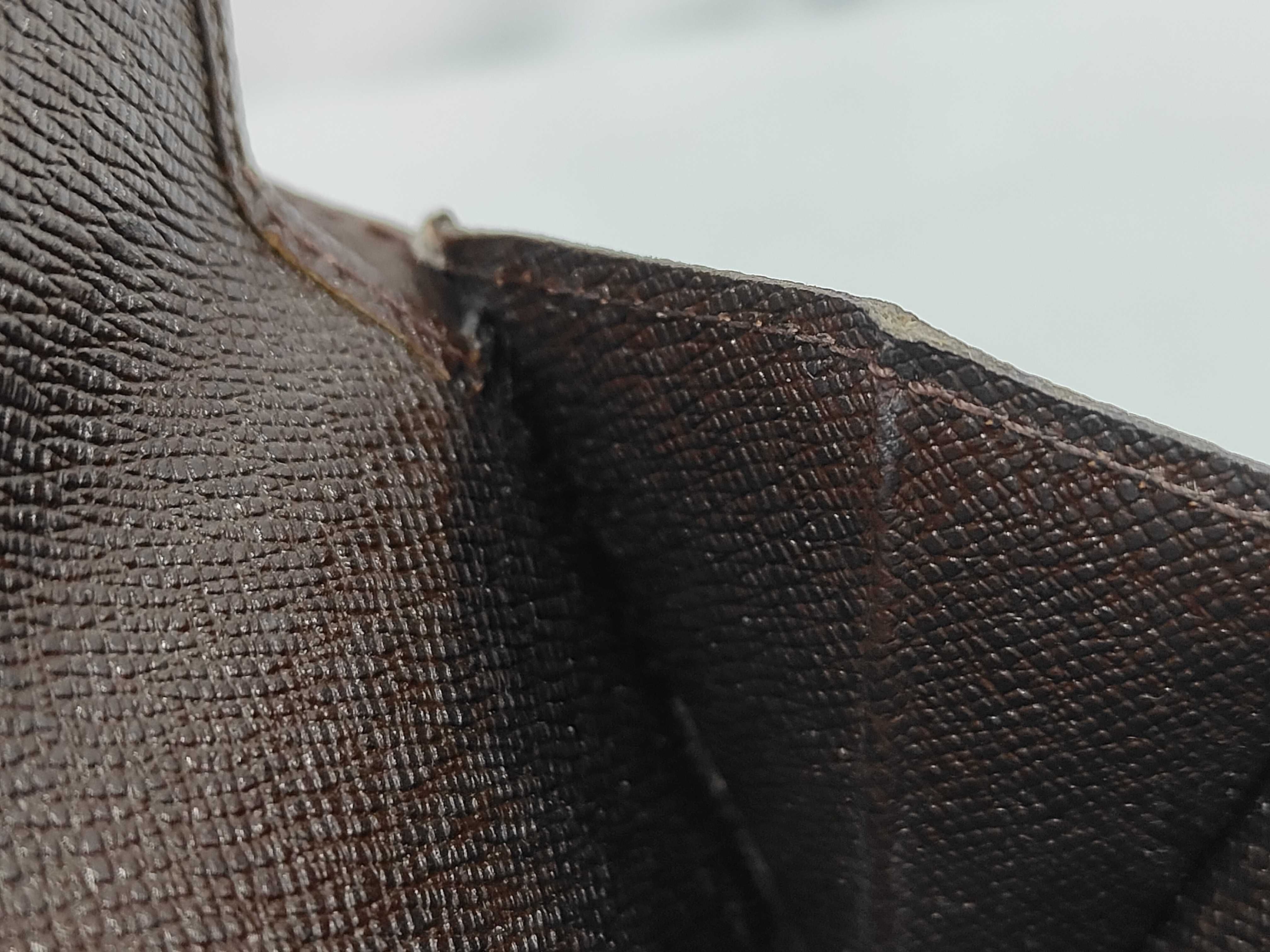 Damier Portefeuille International Wallet — view 11