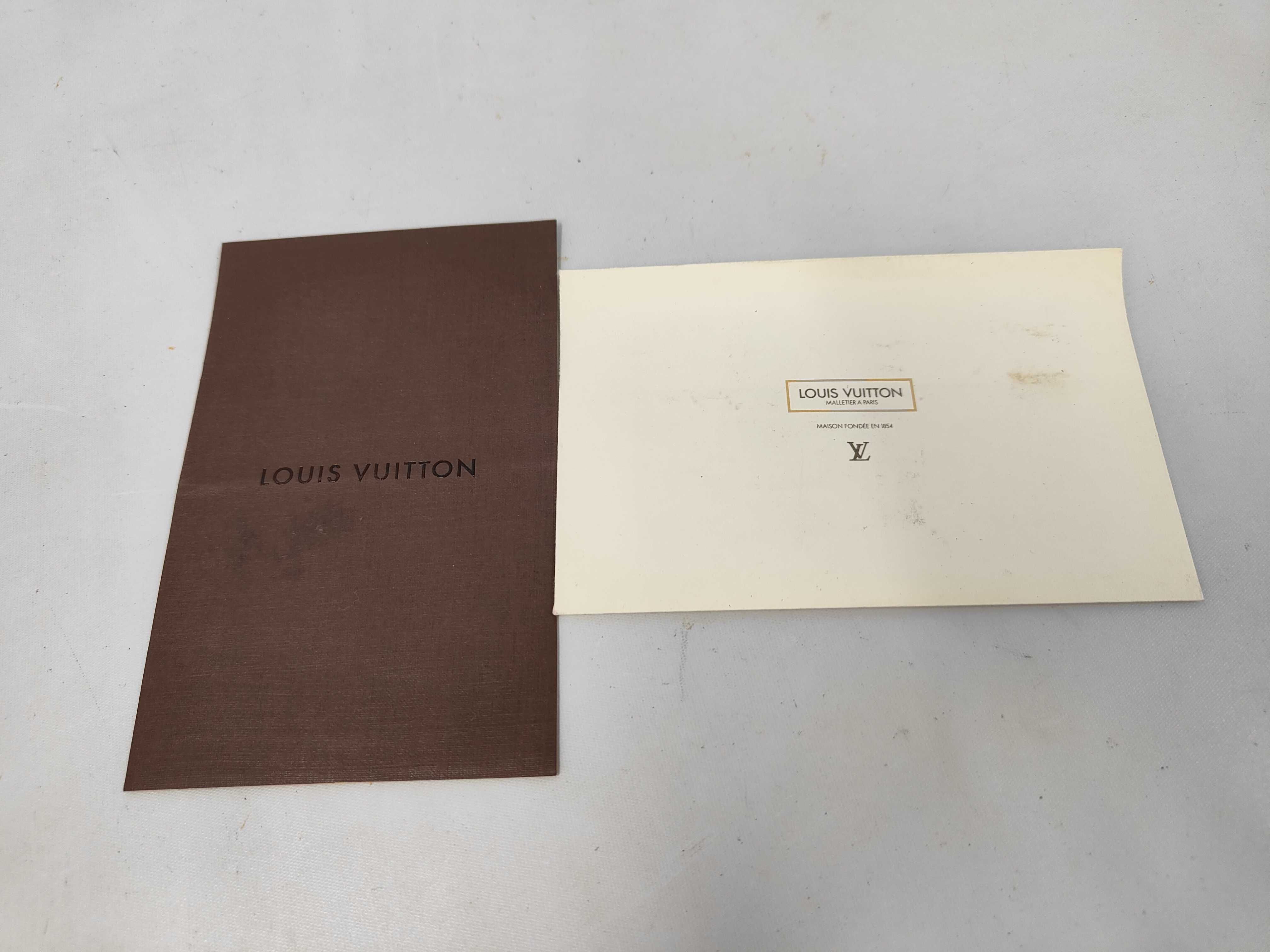 Damier Portefeuille International Wallet — view 13