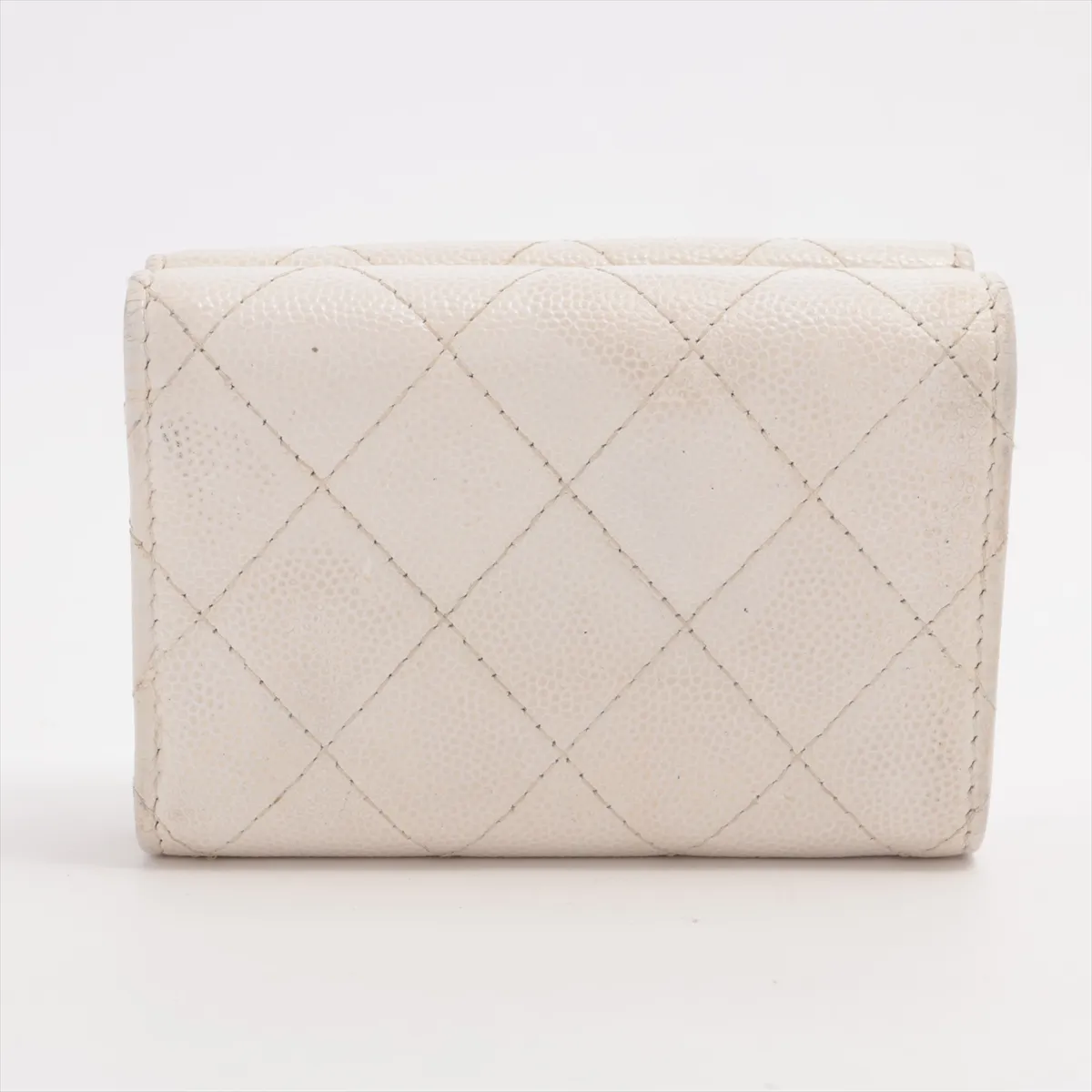 Matelassé Caviar Skin Compact Wallet, White with Gold Hardware, 28356654 — view 2