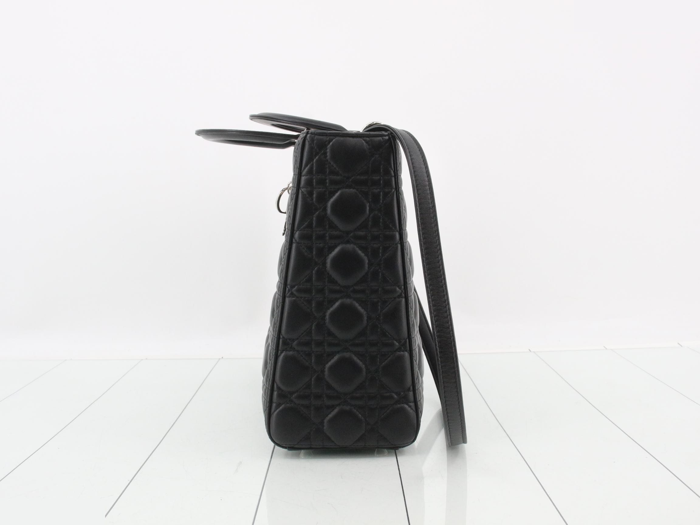 Lady Dior Large Cannage 2-Way Lambskin Black 32 x 25 x 12 cm — view 3
