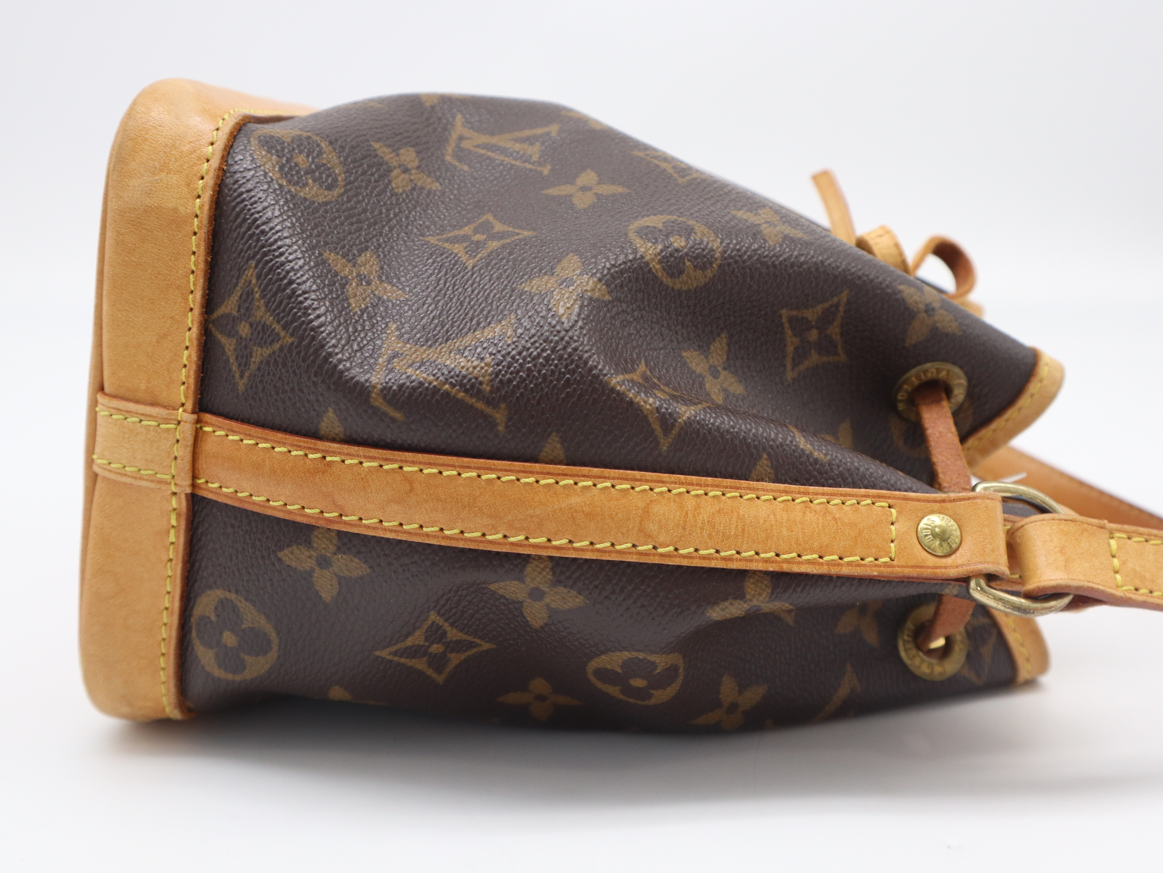 M42227 Monogram Mini Noé Shoulder Bag — view 4