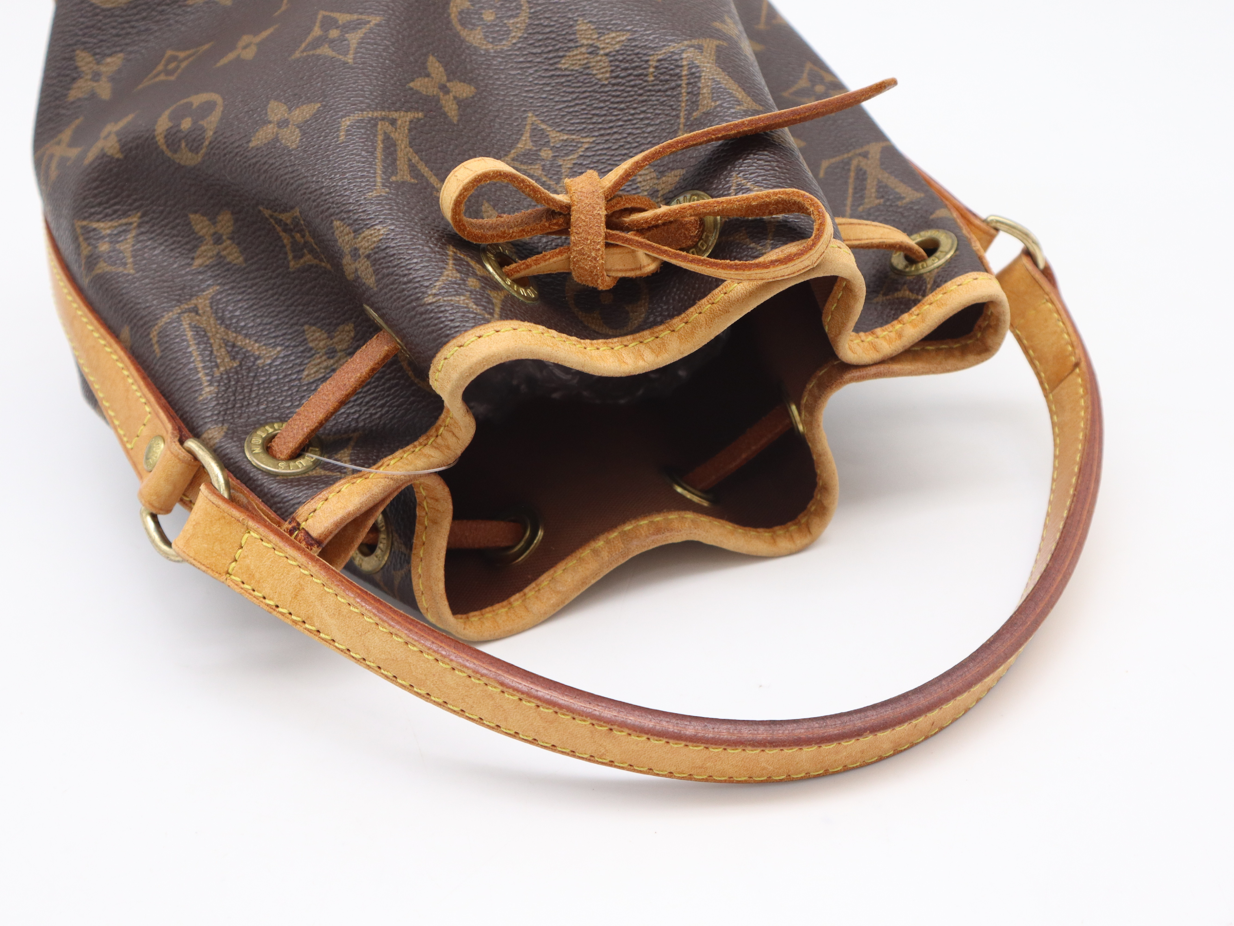 M42227 Monogram Mini Noé Shoulder Bag — view 6