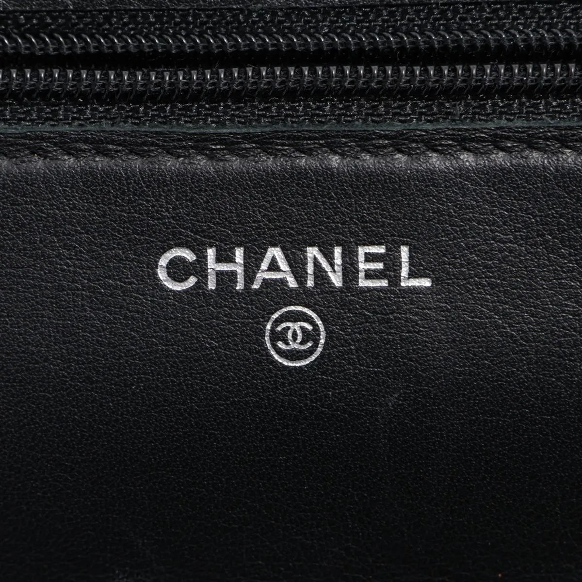 Matelasse Patent Leather Chain Wallet Black Silver Hardware 14684041 14th Series A48692 — view 9